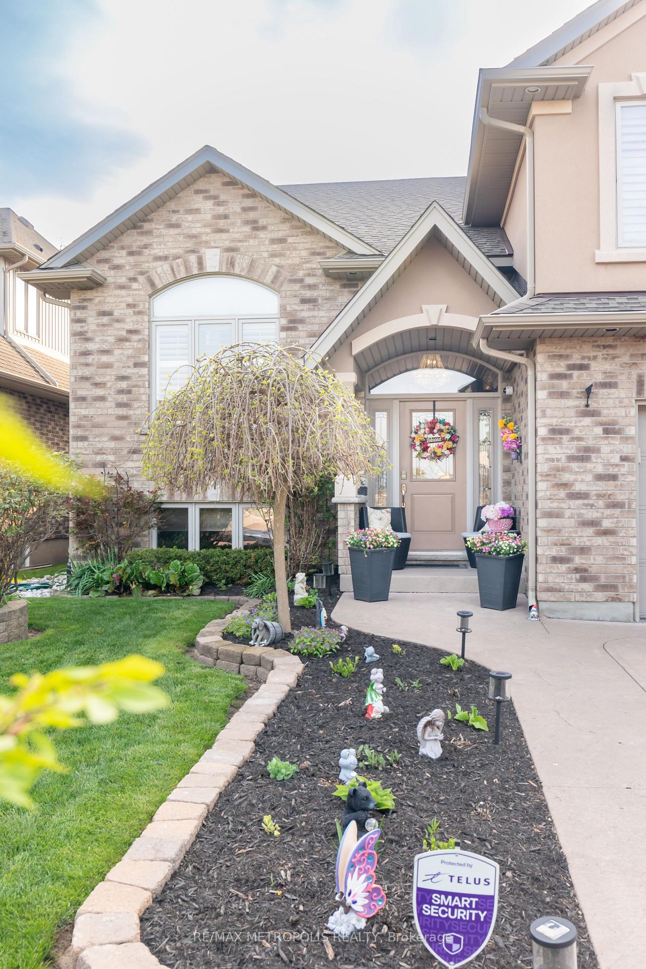 Photo 9 of 6247 Parkside Road, Niagara Falls, Forestview — HOMEH