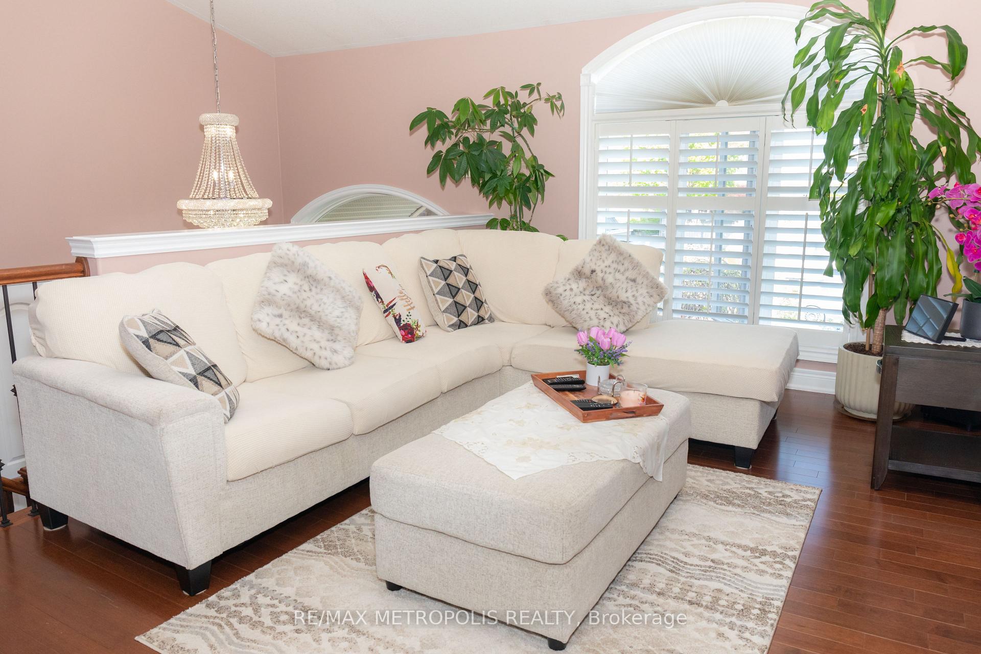 Photo 25 of 6247 Parkside Road, Niagara Falls, Forestview — HOMEH