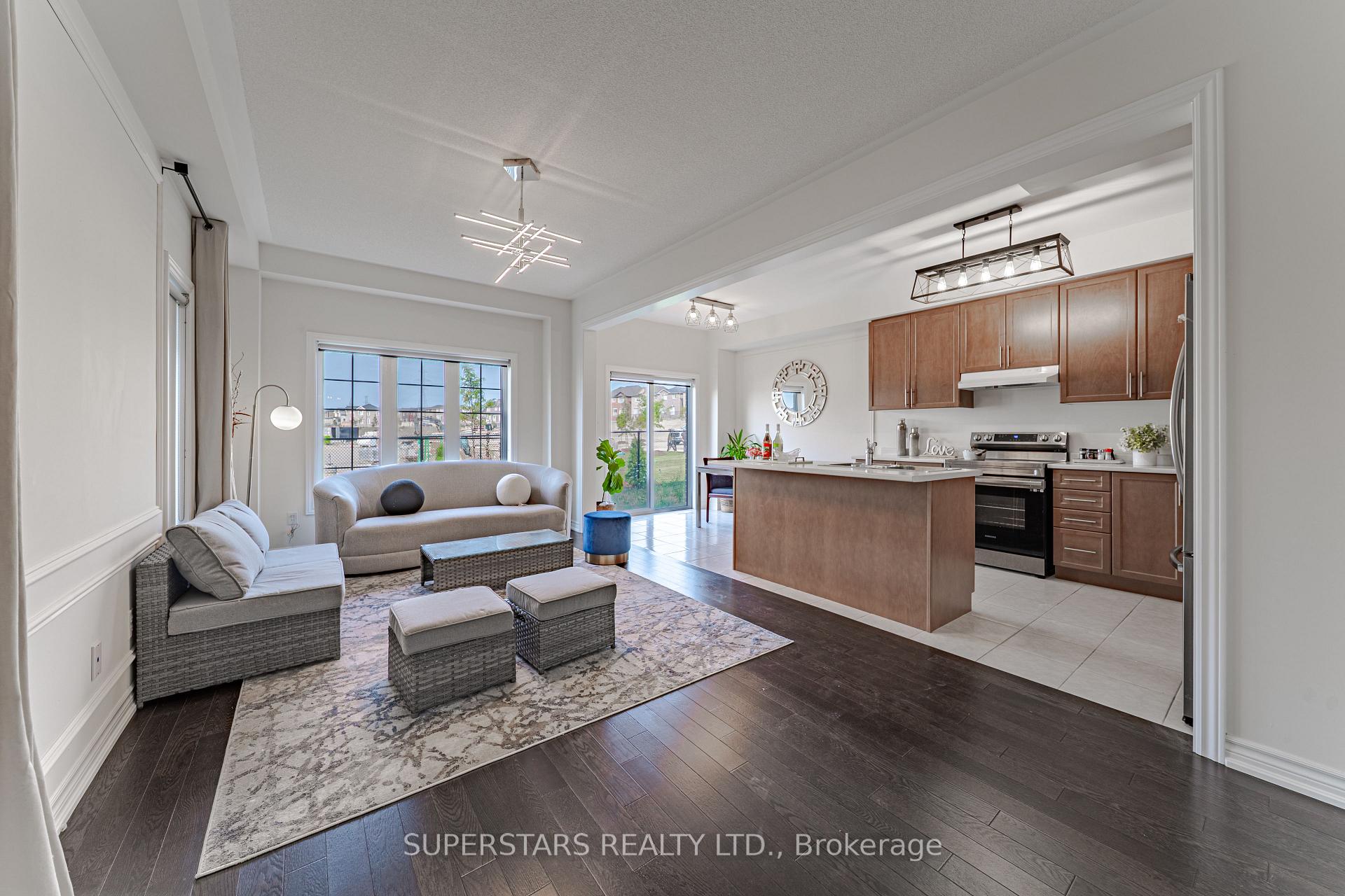 Photo 5 of 2406 Angora Street, Pickering, Rural Pickering — HOMEH