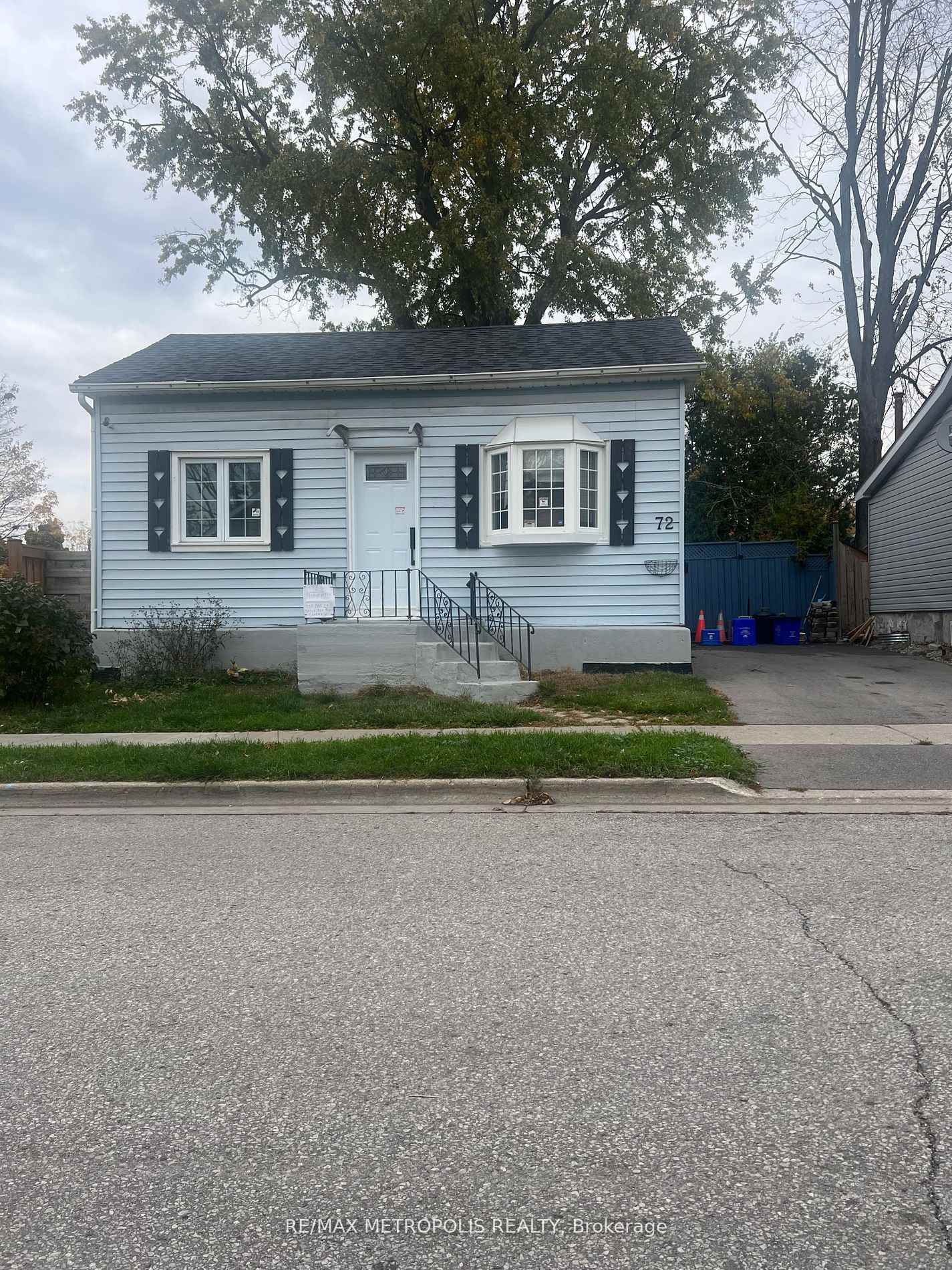 Photo 1 of 72 Colborne Street W, Oshawa, O'Neill — HOMEH