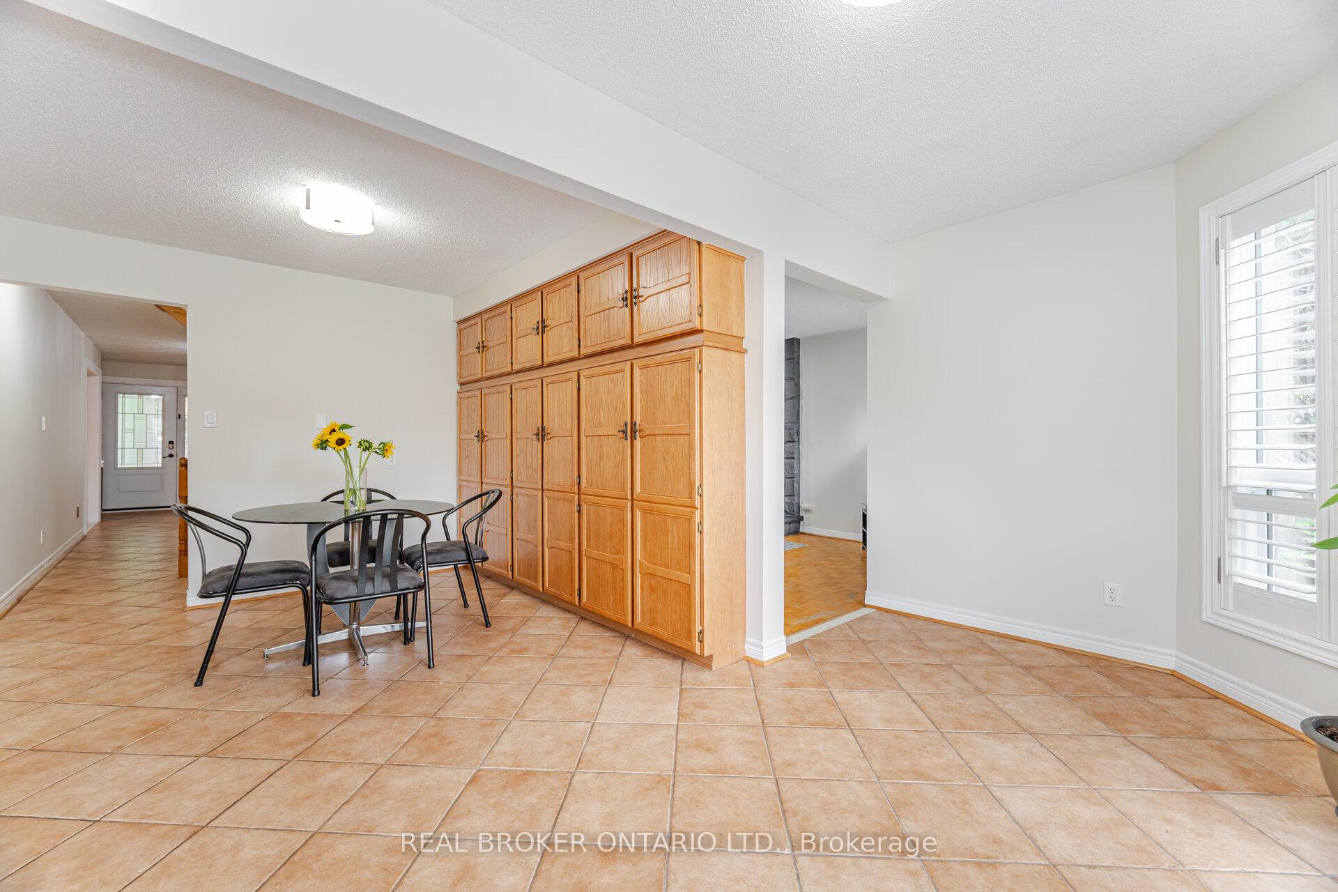 Photo 16 of 206 Gwendolyn Street, Pickering, Rougemount — HOMEH