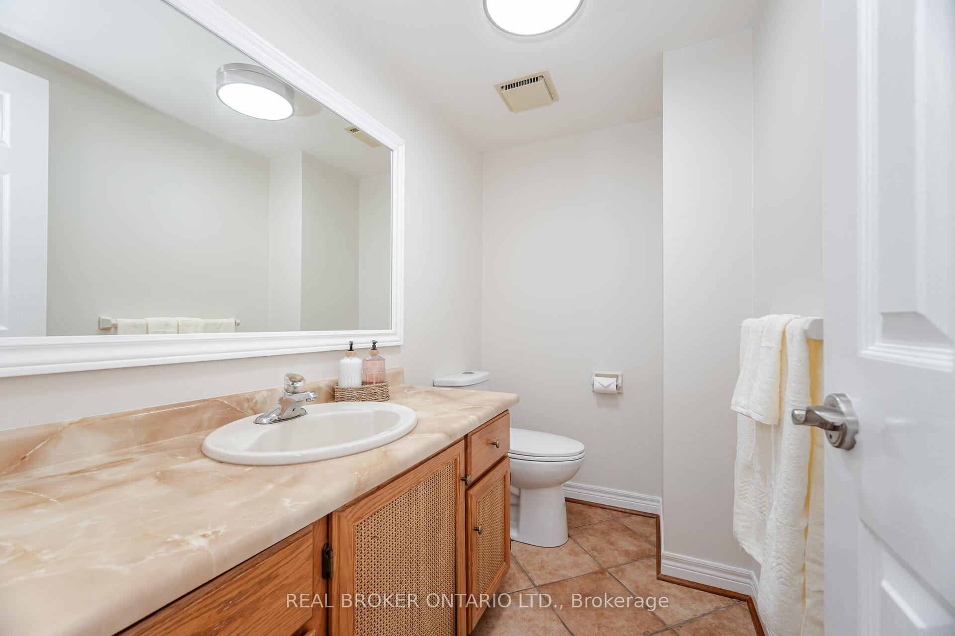 Photo 20 of 206 Gwendolyn Street, Pickering, Rougemount — HOMEH