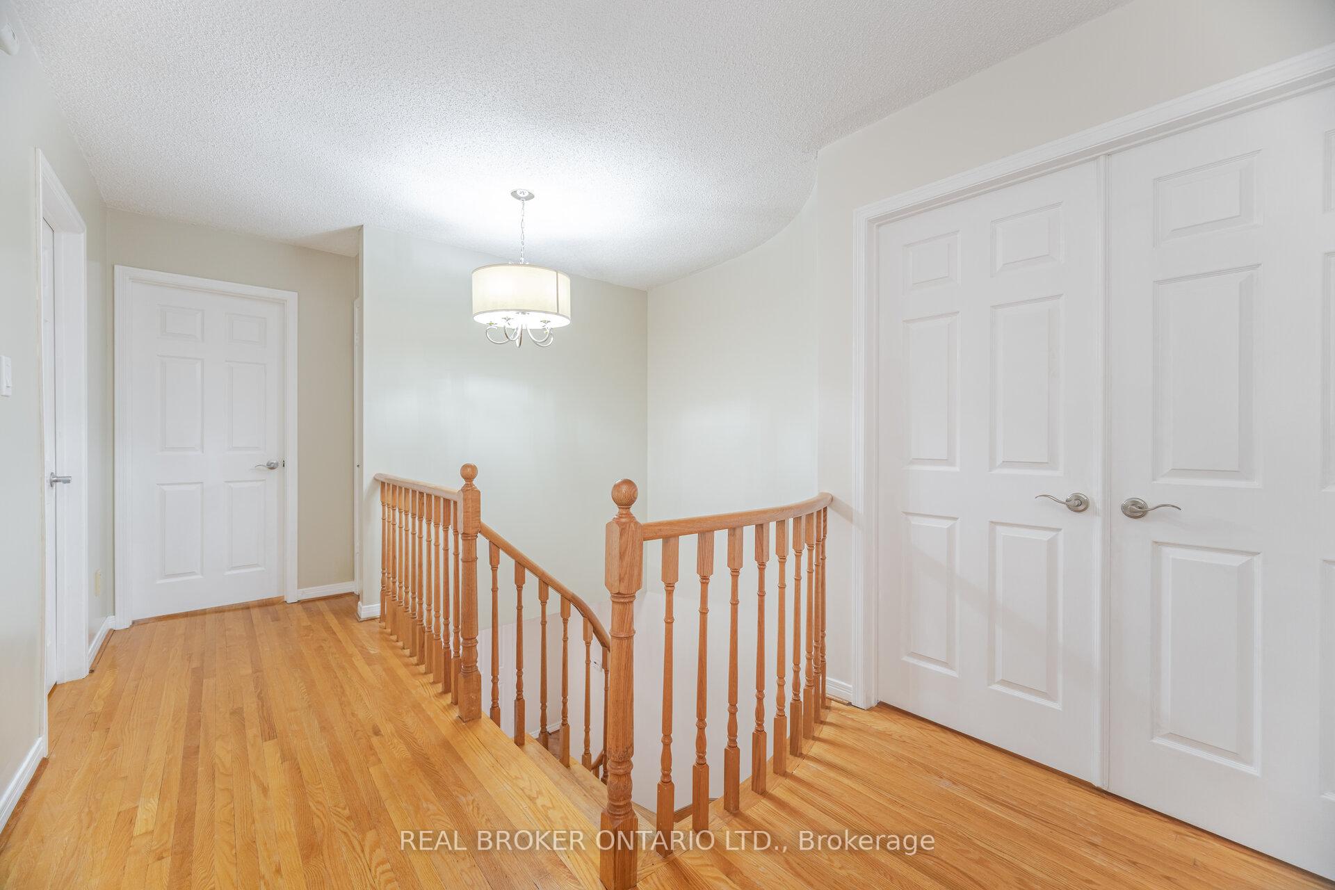 Photo 23 of 206 Gwendolyn Street, Pickering, Rougemount — HOMEH