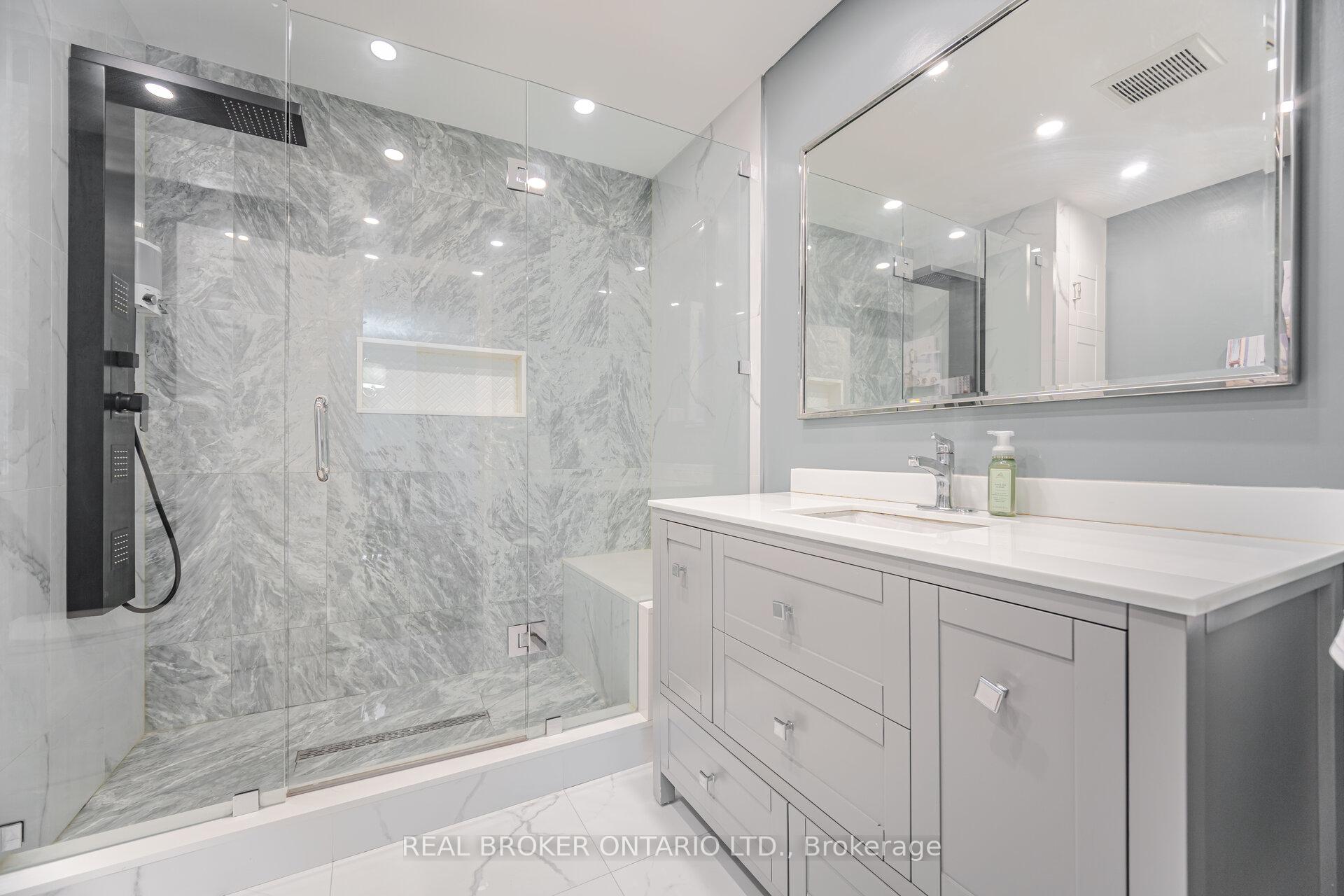 Photo 38 of 206 Gwendolyn Street, Pickering, Rougemount — HOMEH