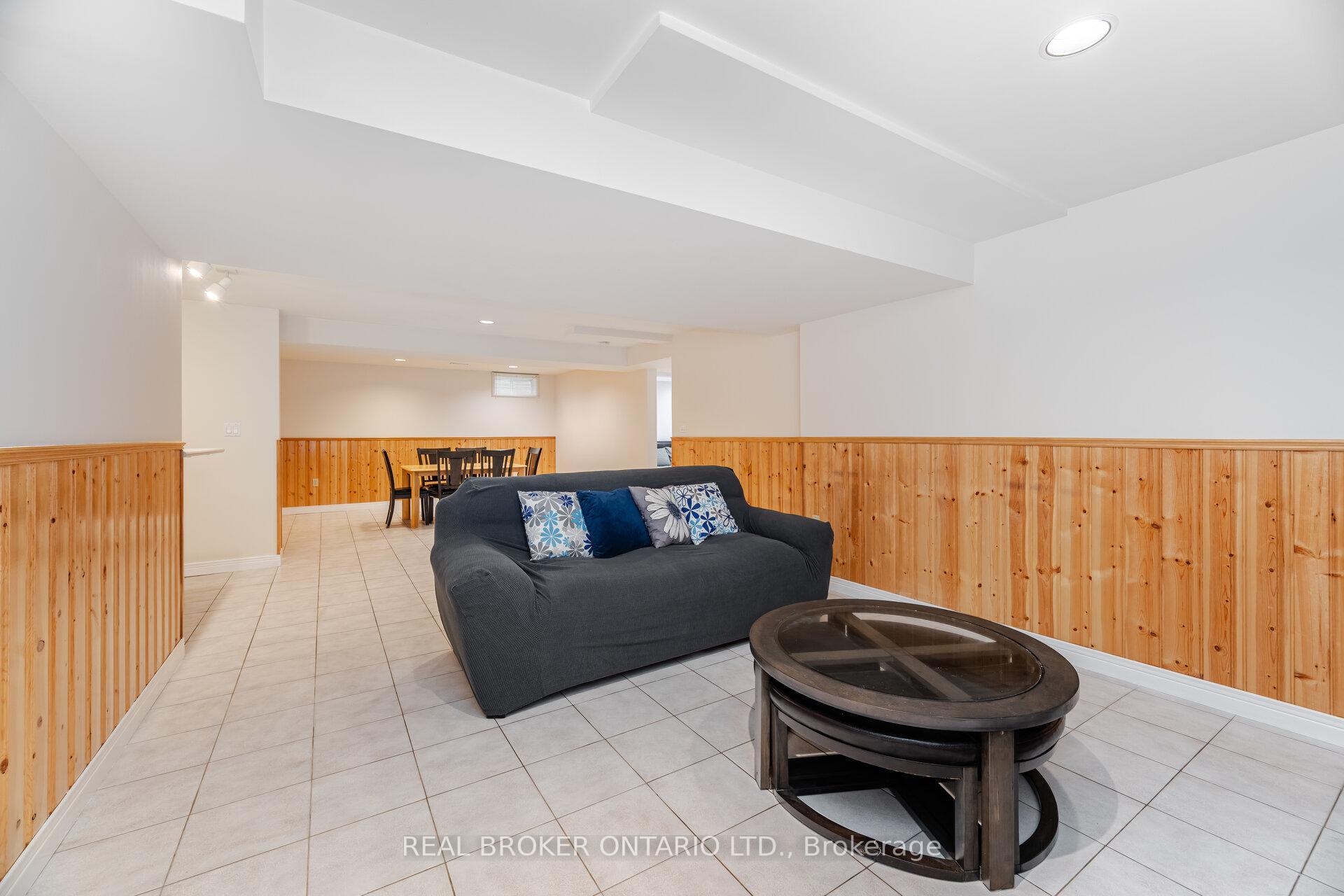 Photo 40 of 206 Gwendolyn Street, Pickering, Rougemount — HOMEH