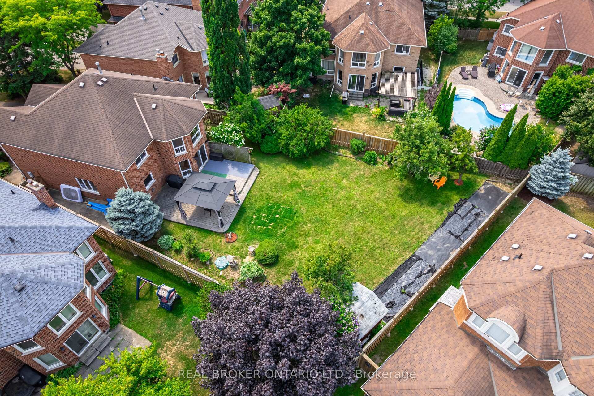 Photo 48 of 206 Gwendolyn Street, Pickering, Rougemount — HOMEH