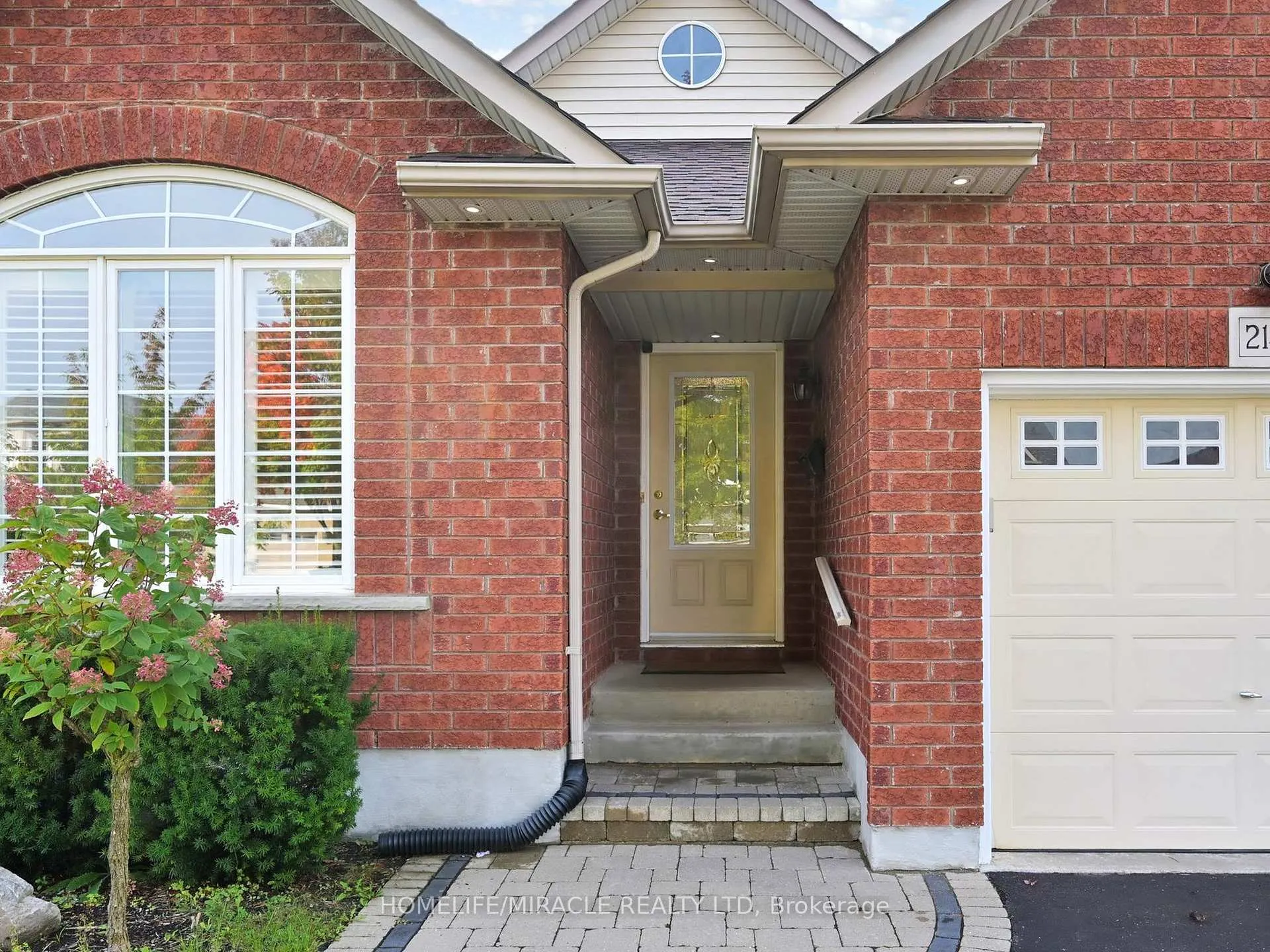 Photo 3 of 2148 Kedron Street, Oshawa, Kedron — HOMEH