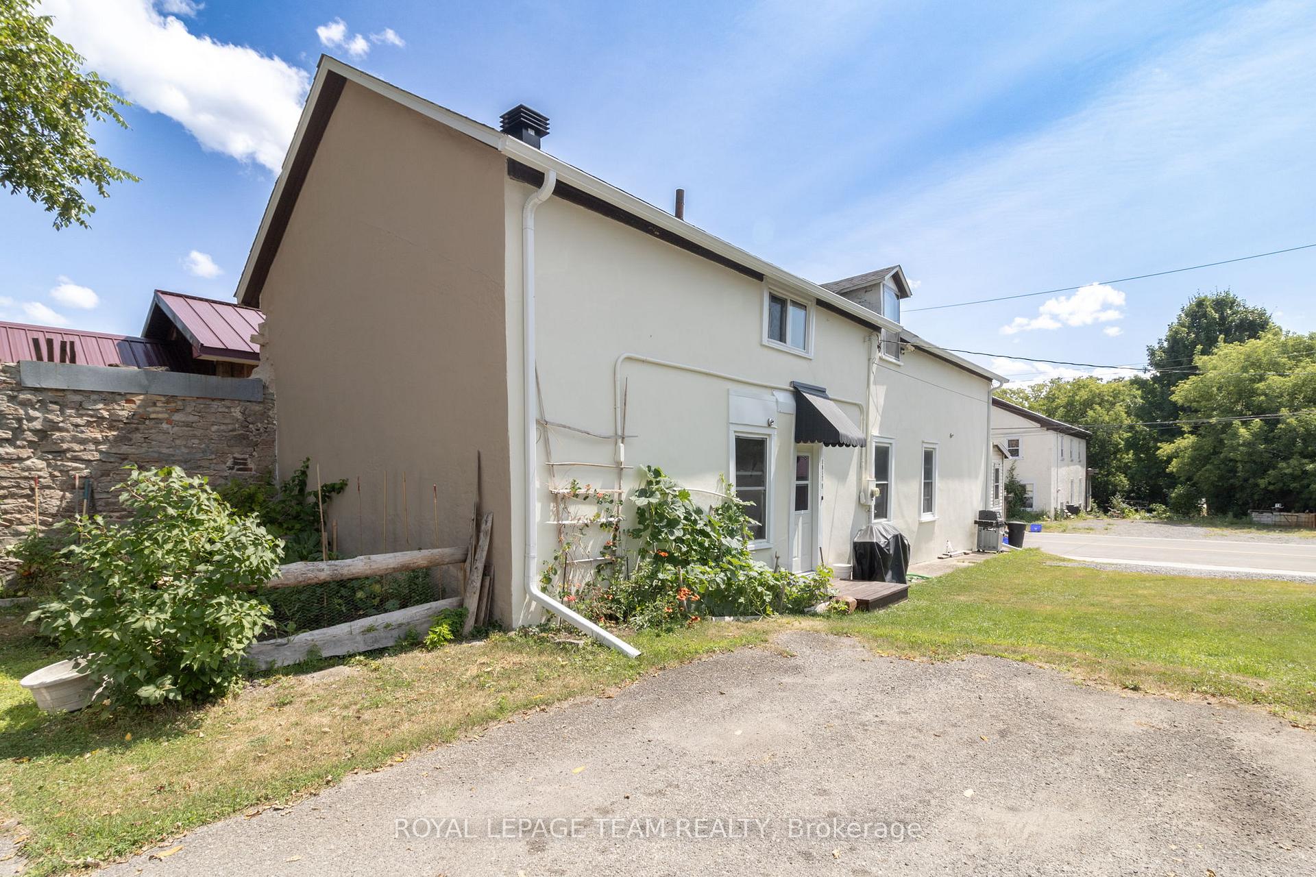 Photo 5 of 122 Dibble Street E, Prescott — HOMEH