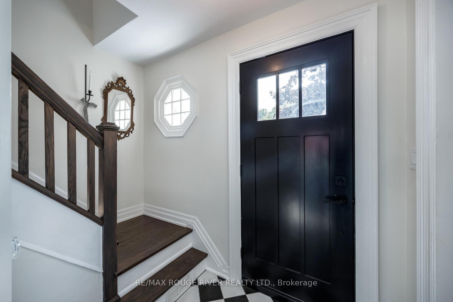 Photo 4 of 345 Masson Street, Oshawa, O'Neill — HOMEH