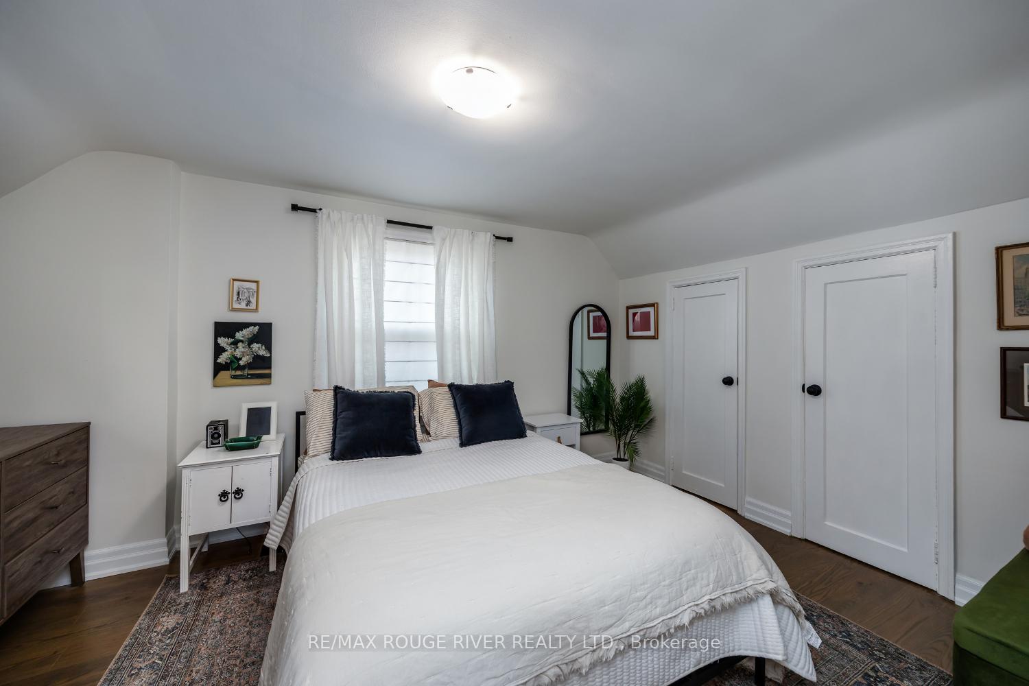 Photo 25 of 345 Masson Street, Oshawa, O'Neill — HOMEH
