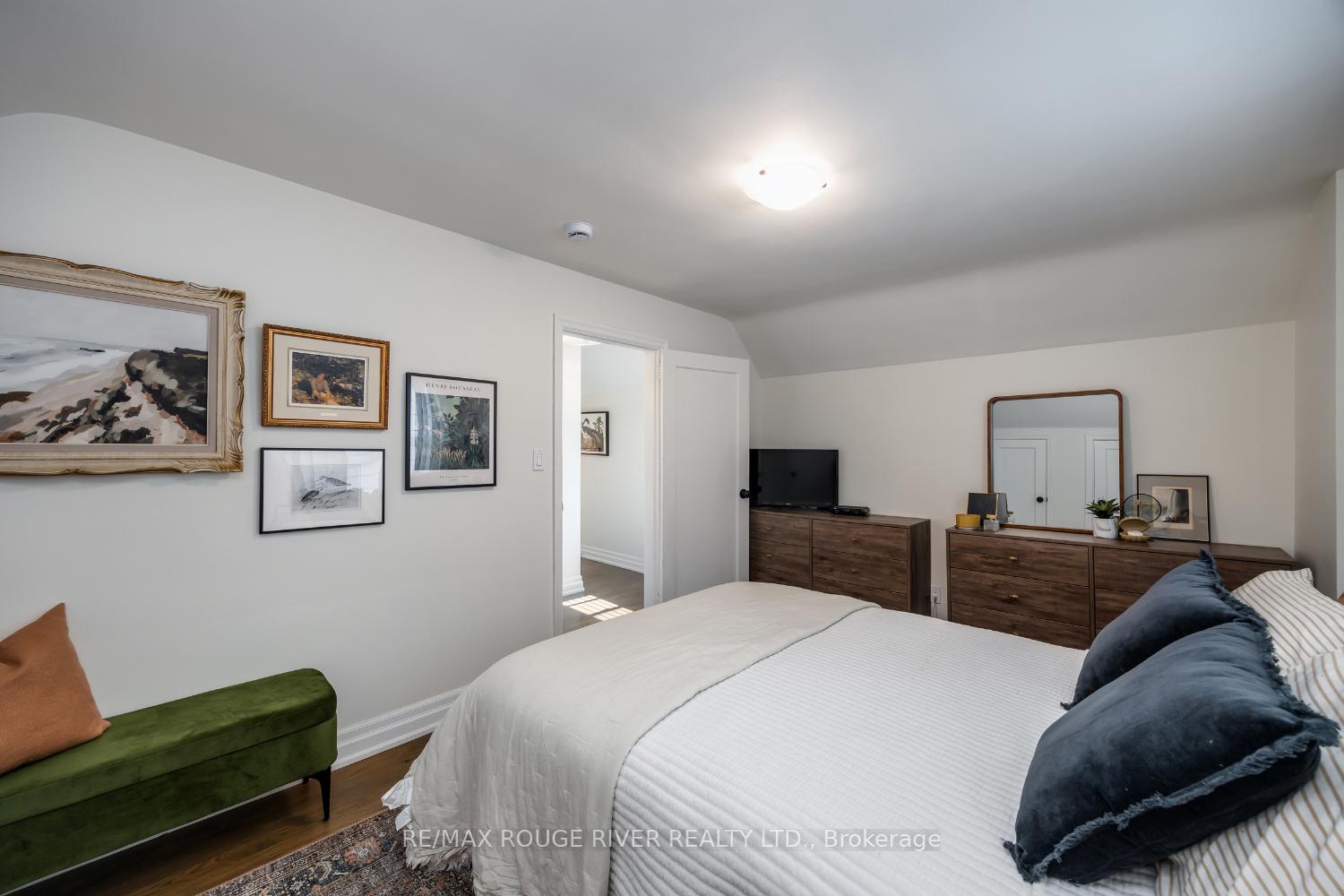 Photo 27 of 345 Masson Street, Oshawa, O'Neill — HOMEH