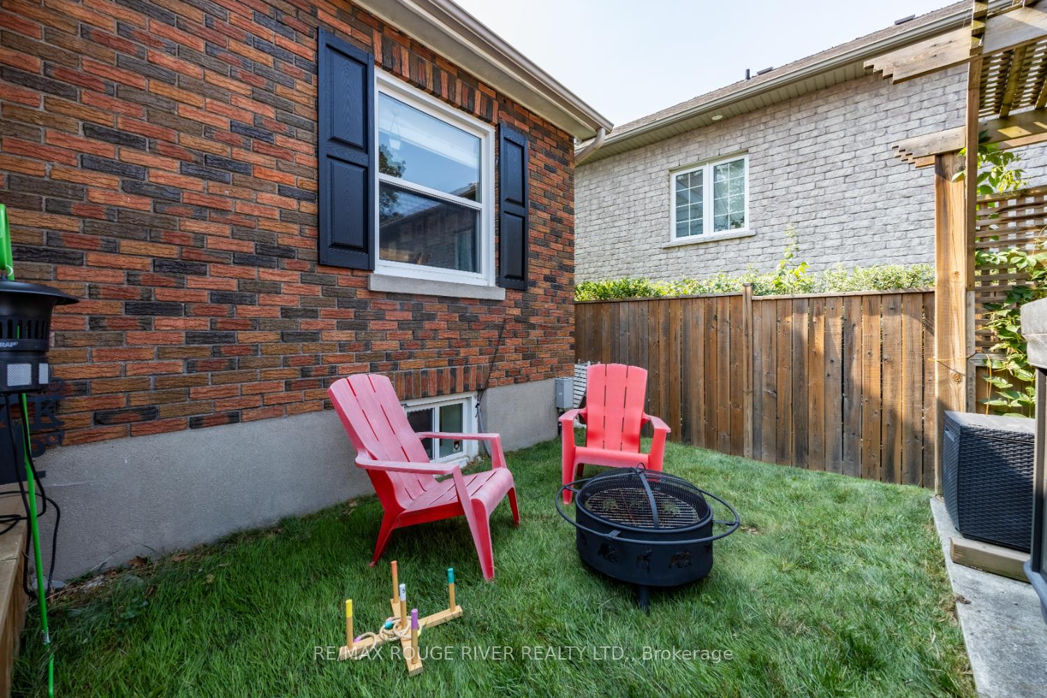 Photo 43 of 345 Masson Street, Oshawa, O'Neill — HOMEH