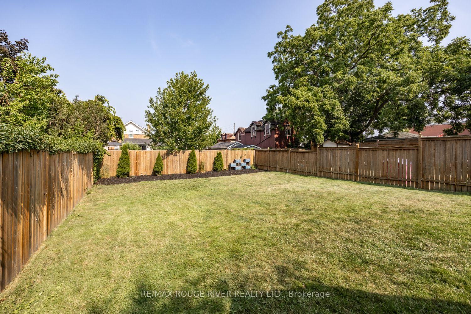 Photo 45 of 345 Masson Street, Oshawa, O'Neill — HOMEH