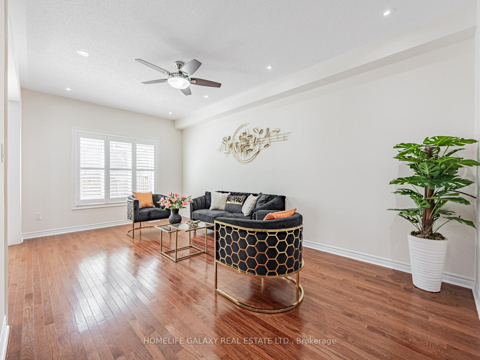 Photo 13 of 1555 Bruny Avenue, Pickering, Duffin Heights — HOMEH