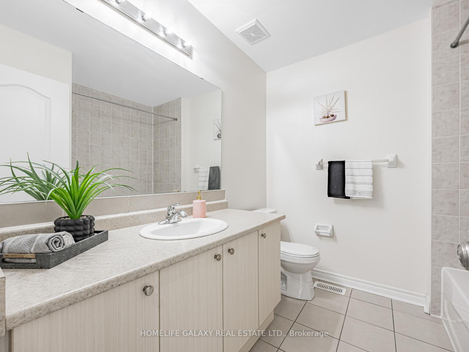 Photo 20 of 1555 Bruny Avenue, Pickering, Duffin Heights — HOMEH