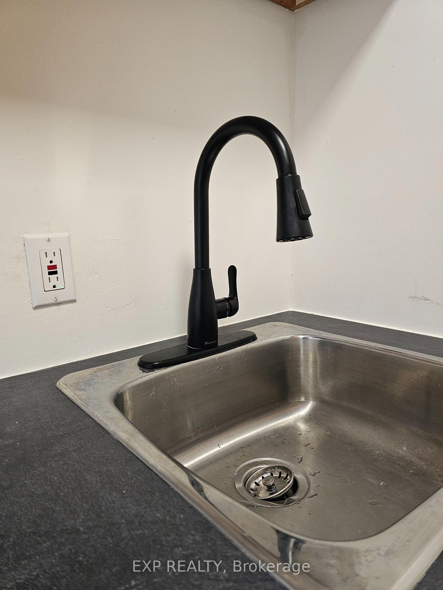 Photo 8 of 699 Hyde Street, Prescott — HOMEH
