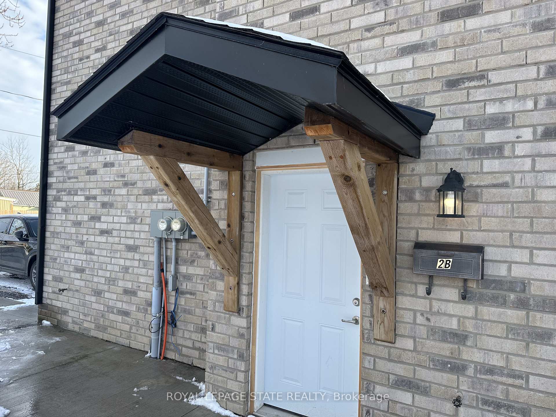 Photo 4 of 248 Port Colborne Drive, Port Colborne, Main Street — HOMEH