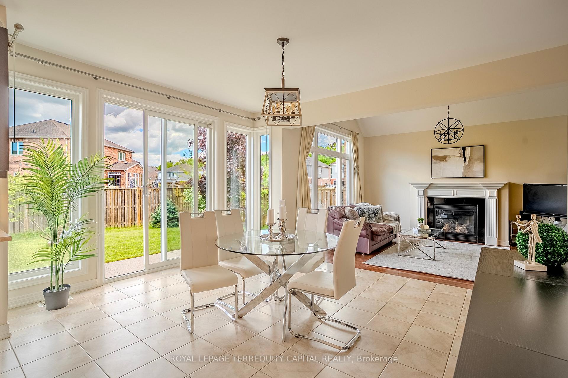 Photo 7 of 9072 Kudlac Street, Niagara Falls, Forestview — HOMEH