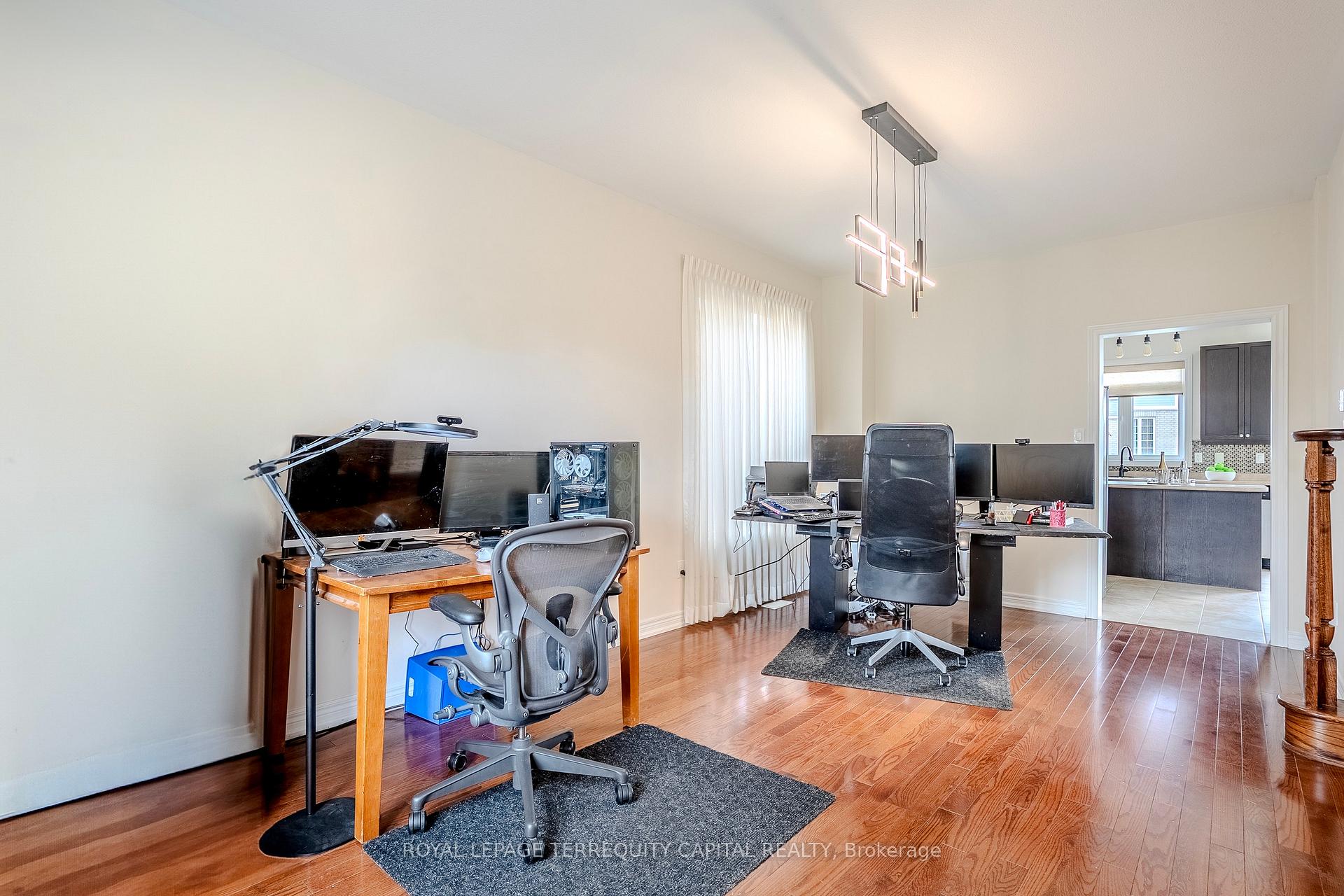 Photo 14 of 9072 Kudlac Street, Niagara Falls, Forestview — HOMEH