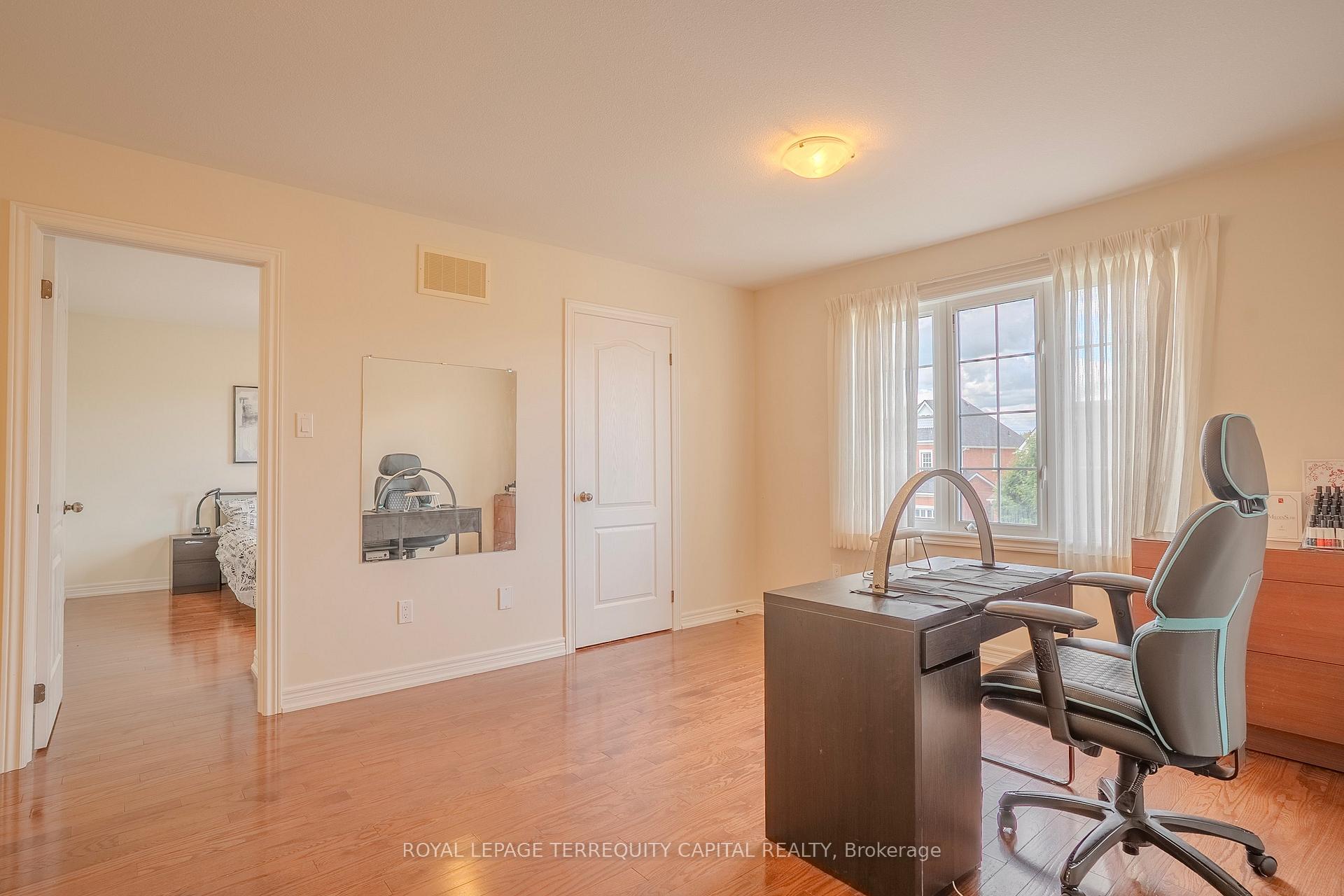 Photo 17 of 9072 Kudlac Street, Niagara Falls, Forestview — HOMEH