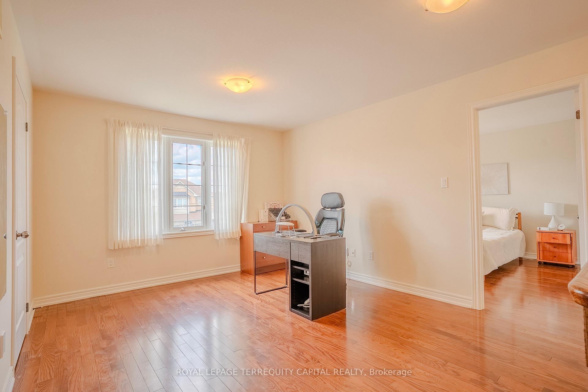 Photo 18 of 9072 Kudlac Street, Niagara Falls, Forestview — HOMEH