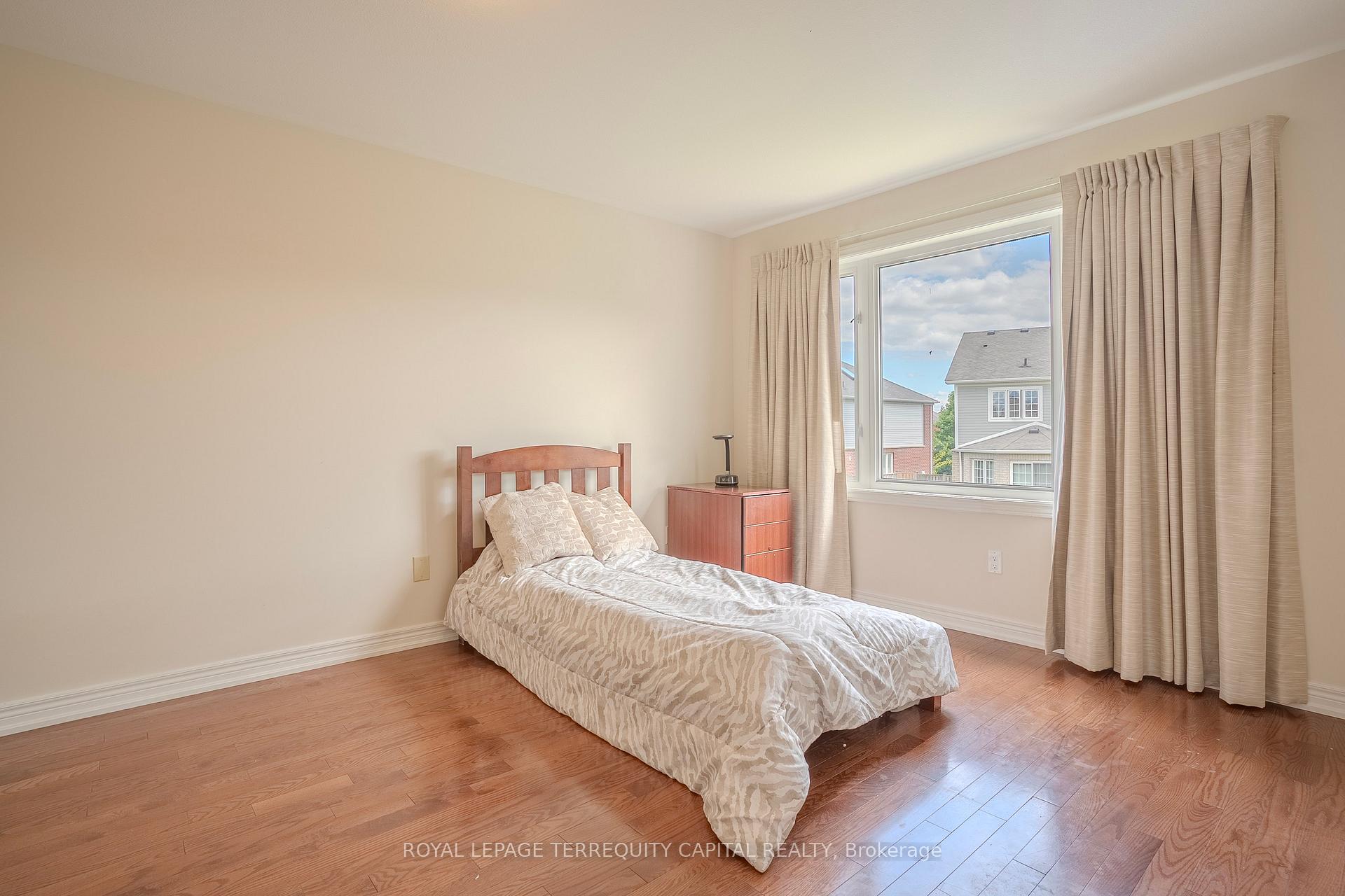 Photo 19 of 9072 Kudlac Street, Niagara Falls, Forestview — HOMEH