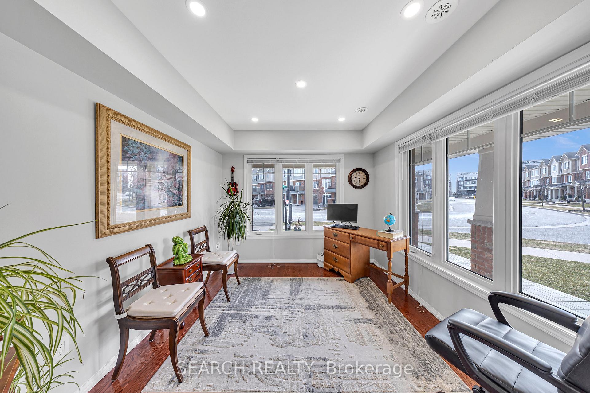Photo 2 of 2400 Bronzedale Street, Pickering, Duffin Heights — HOMEH