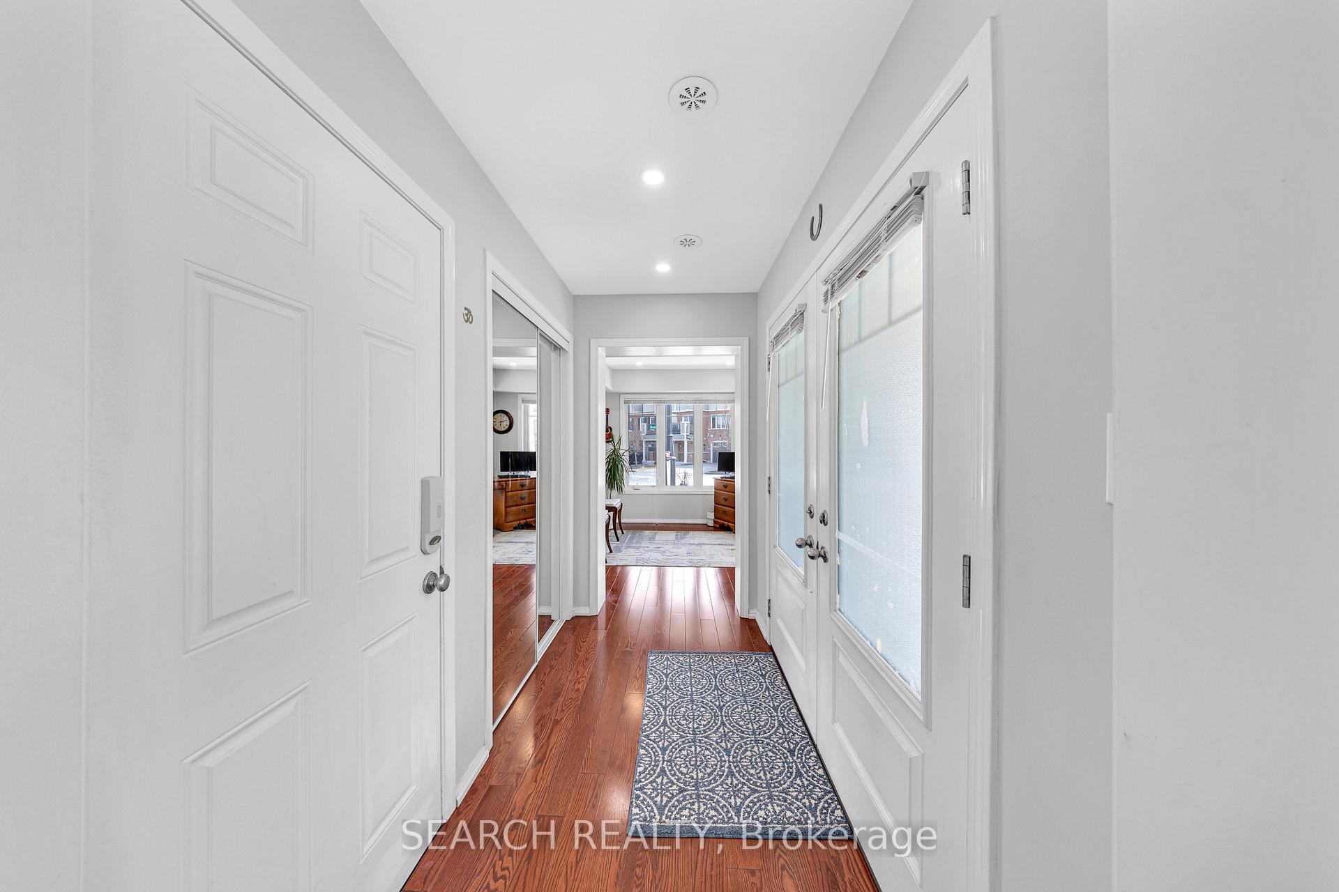 Photo 3 of 2400 Bronzedale Street, Pickering, Duffin Heights — HOMEH