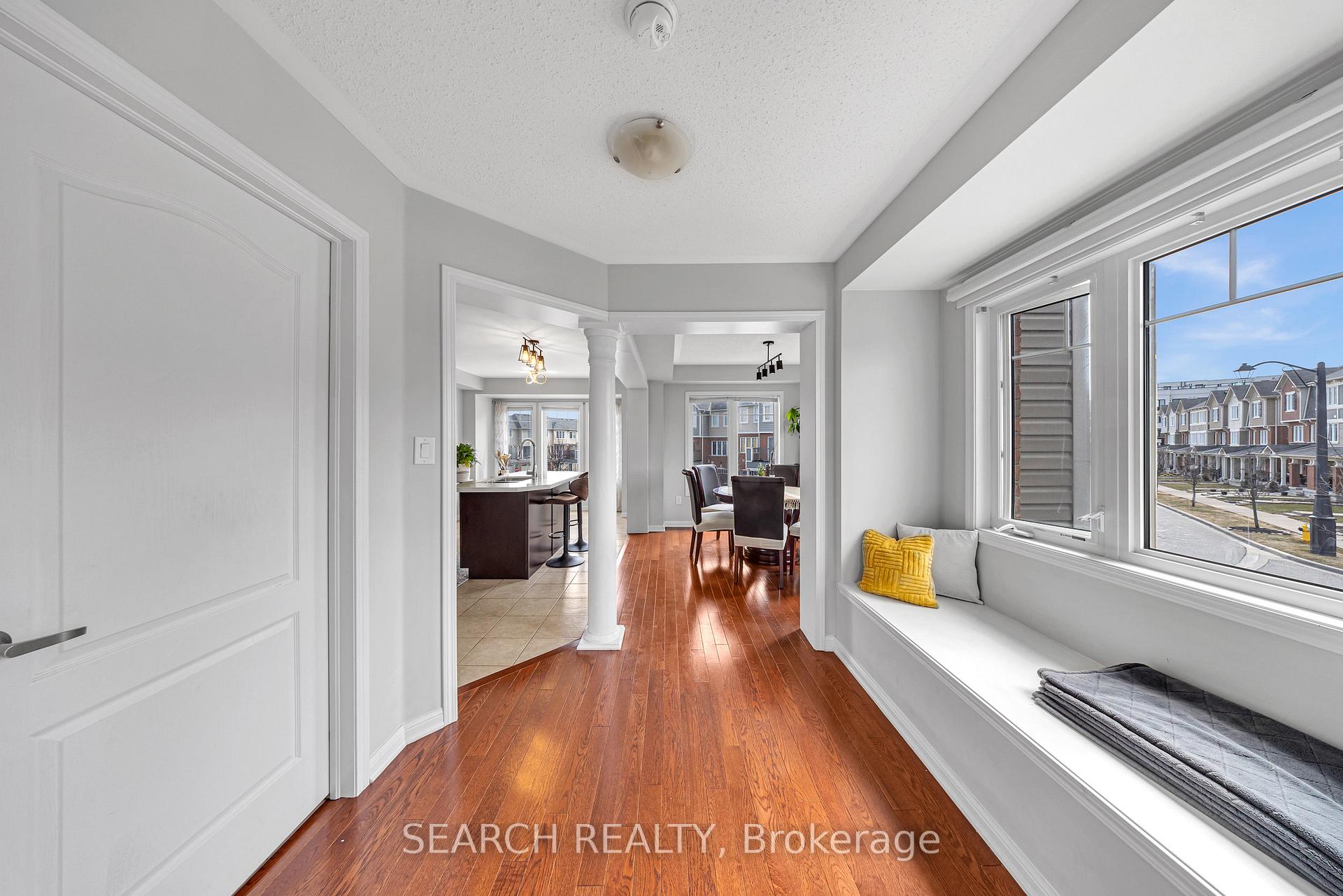 Photo 13 of 2400 Bronzedale Street, Pickering, Duffin Heights — HOMEH