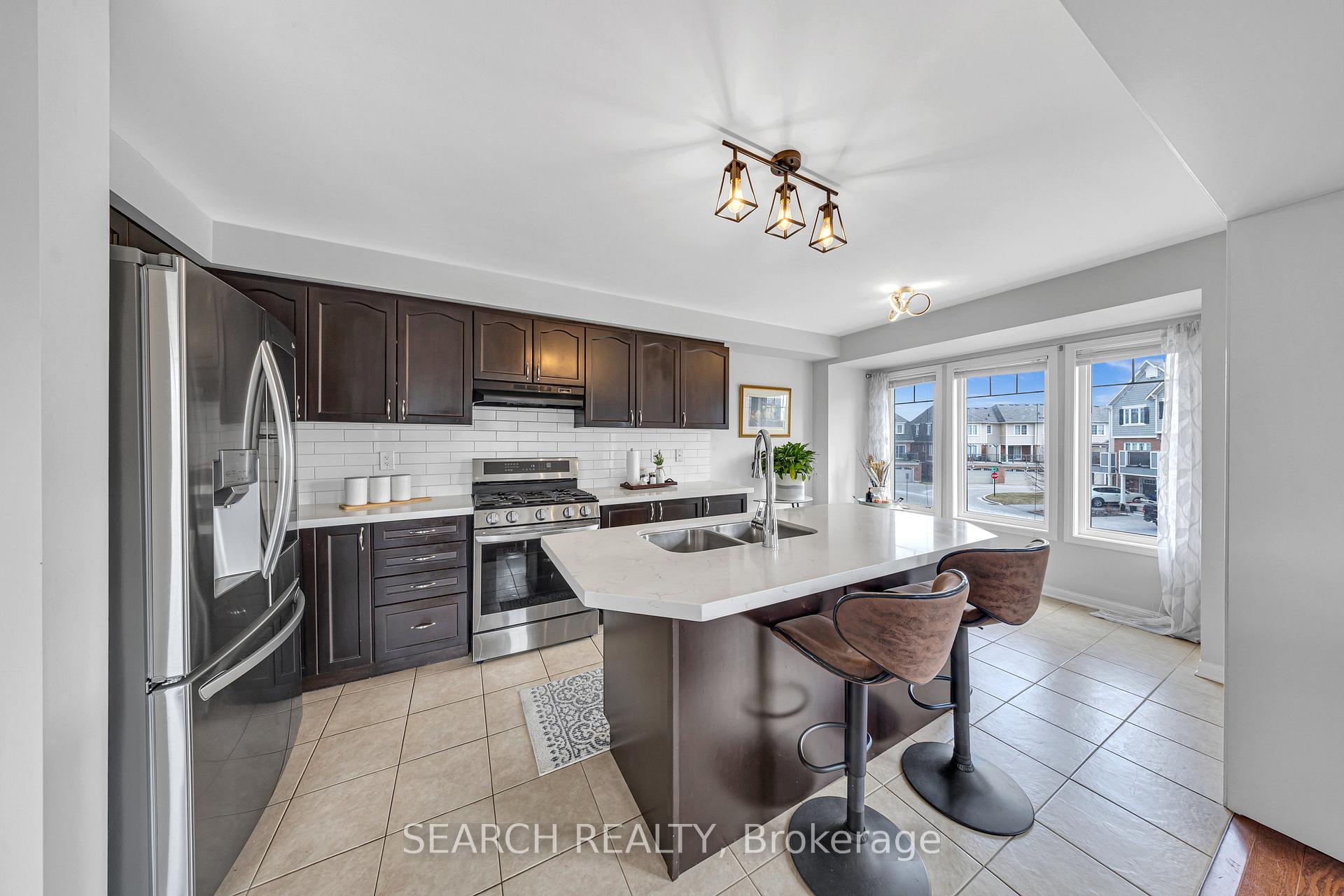 Photo 18 of 2400 Bronzedale Street, Pickering, Duffin Heights — HOMEH