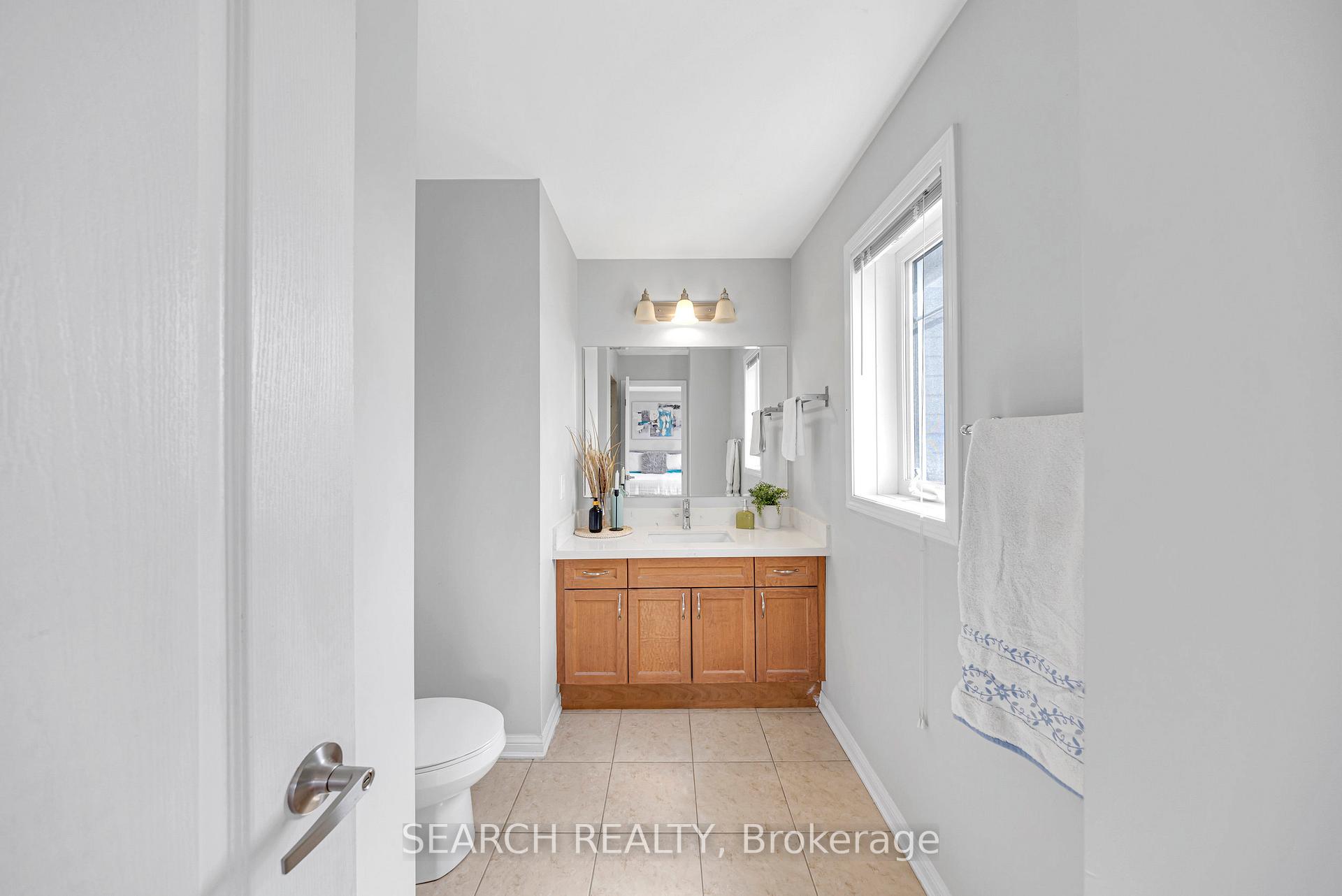 Photo 27 of 2400 Bronzedale Street, Pickering, Duffin Heights — HOMEH