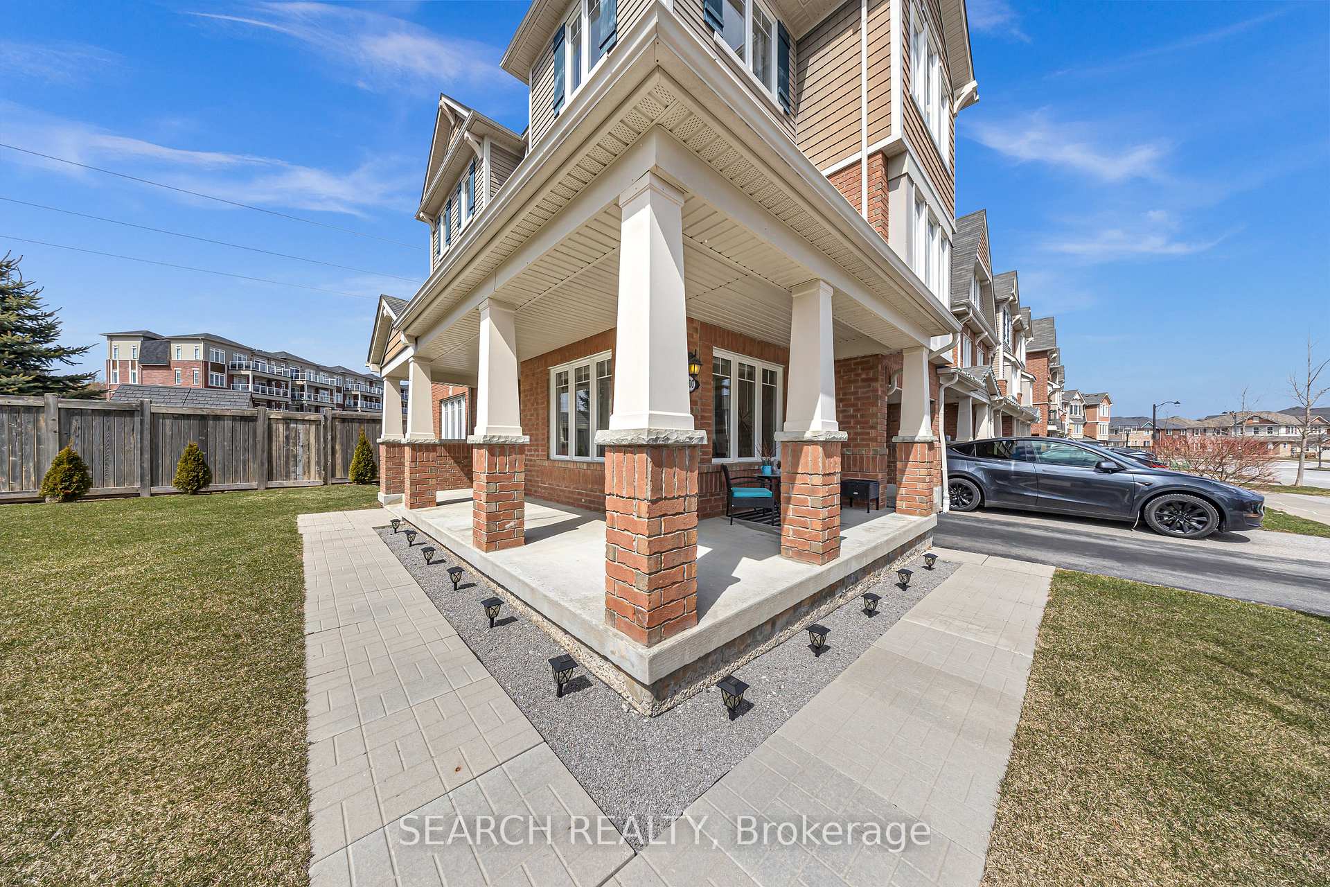 Photo 36 of 2400 Bronzedale Street, Pickering, Duffin Heights — HOMEH