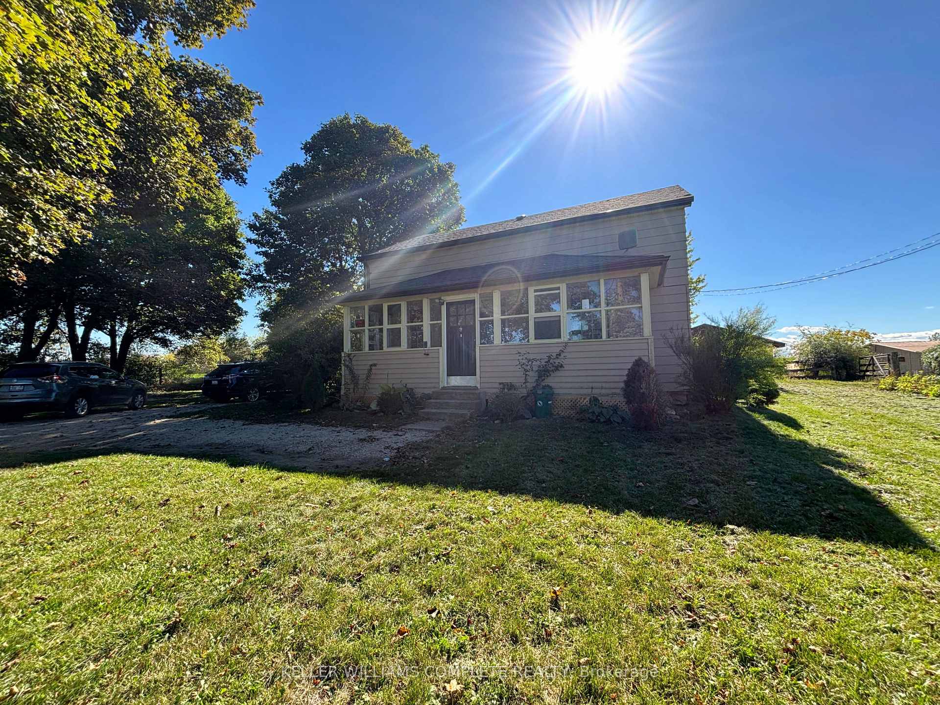 Photo 2 of 6899 Forestell Road, Puslinch, Rural Puslinch West — HOMEH