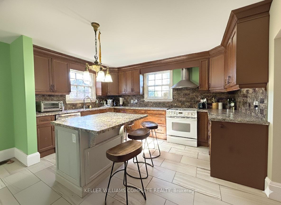 Photo 10 of 6899 Forestell Road, Puslinch, Rural Puslinch West — HOMEH