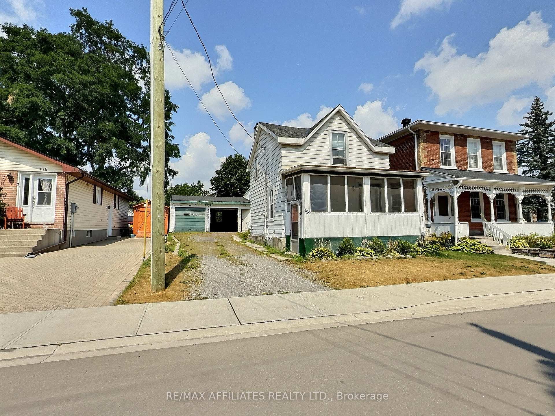 Photo 3 of 188 Dibble Street E, Prescott — HOMEH