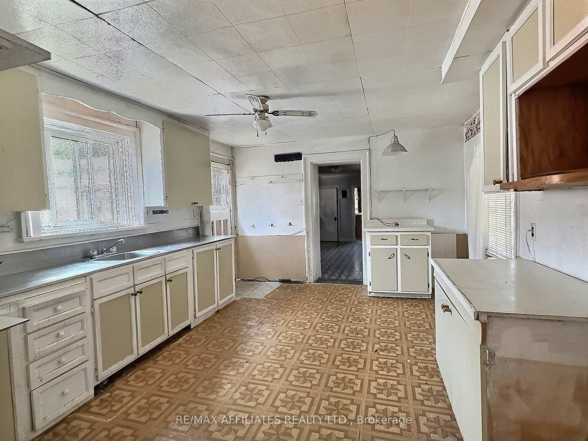 Photo 18 of 188 Dibble Street E, Prescott — HOMEH