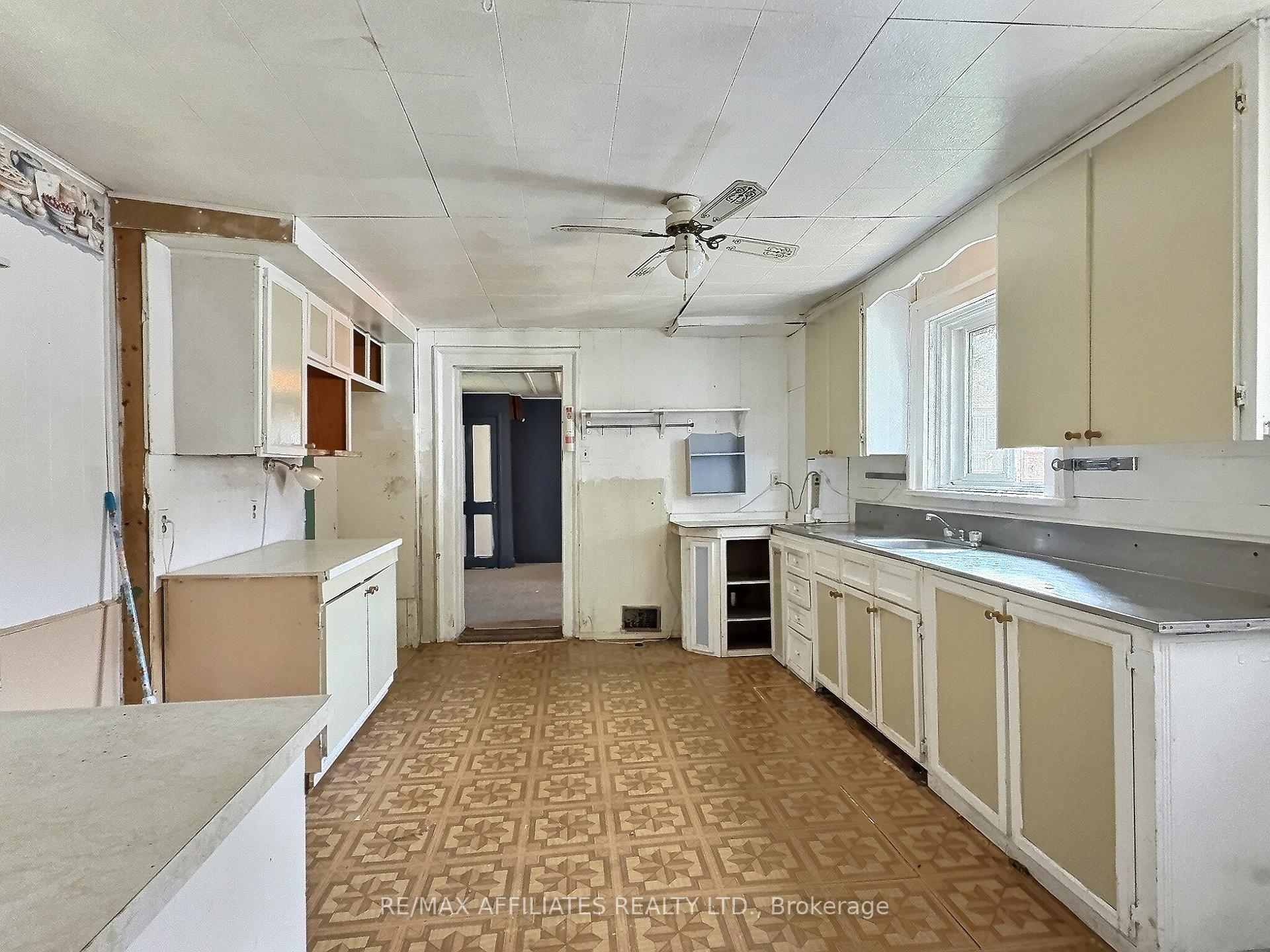 Photo 19 of 188 Dibble Street E, Prescott — HOMEH