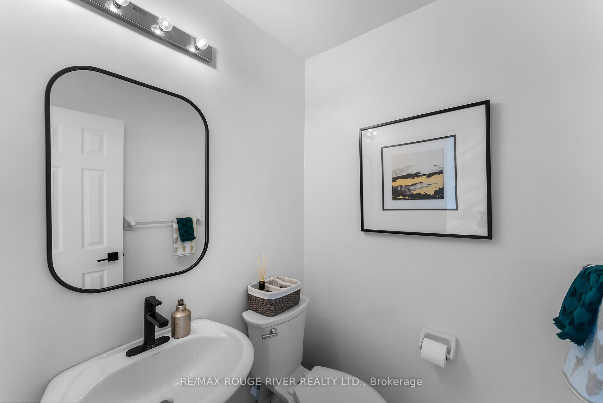 Photo 16 of Unit 1, 1250 St Martins Drive, Pickering, Bay Ridges — HOMEH