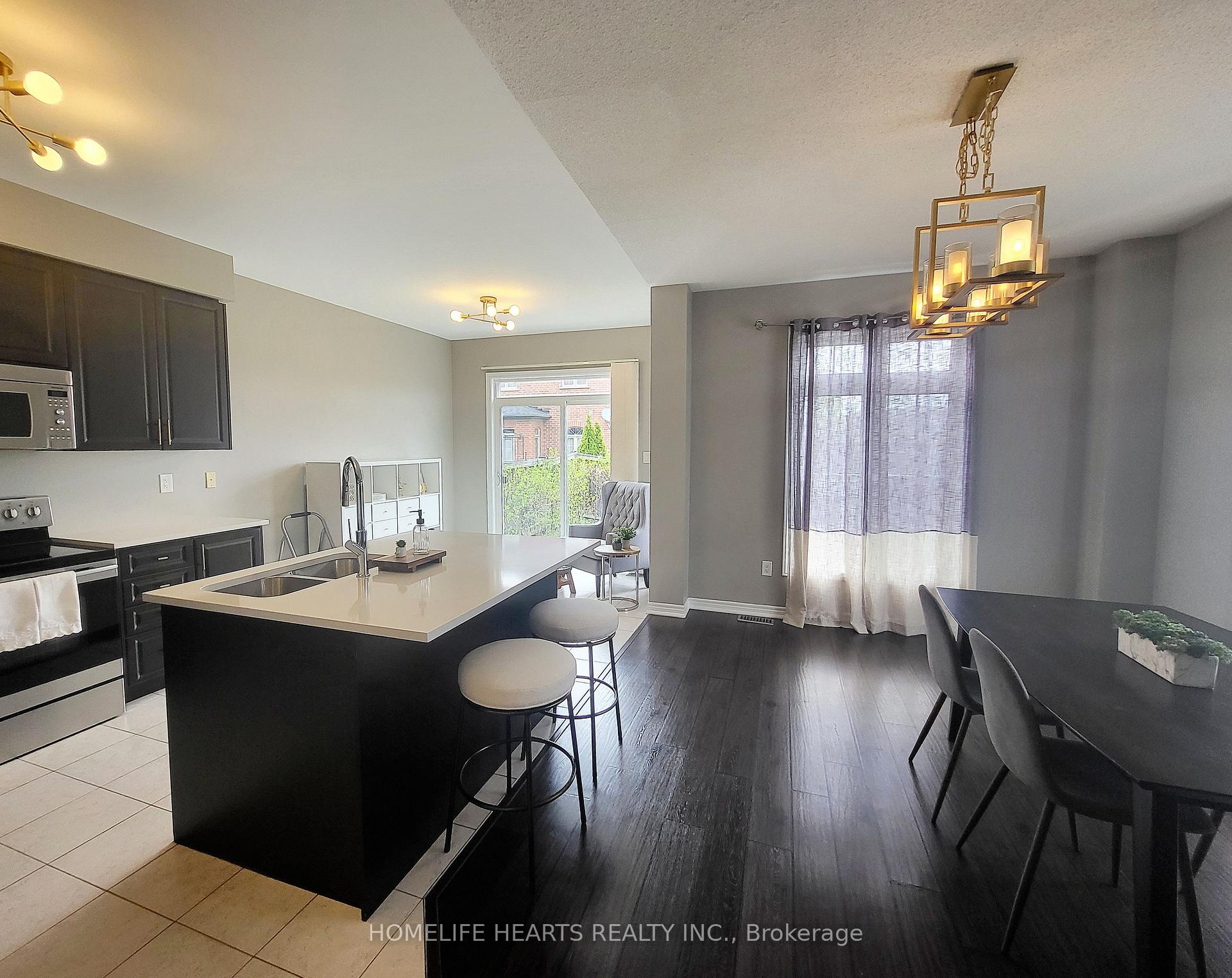 Photo 14 of 570 Duncan Lane, Milton, Scott — HOMEH