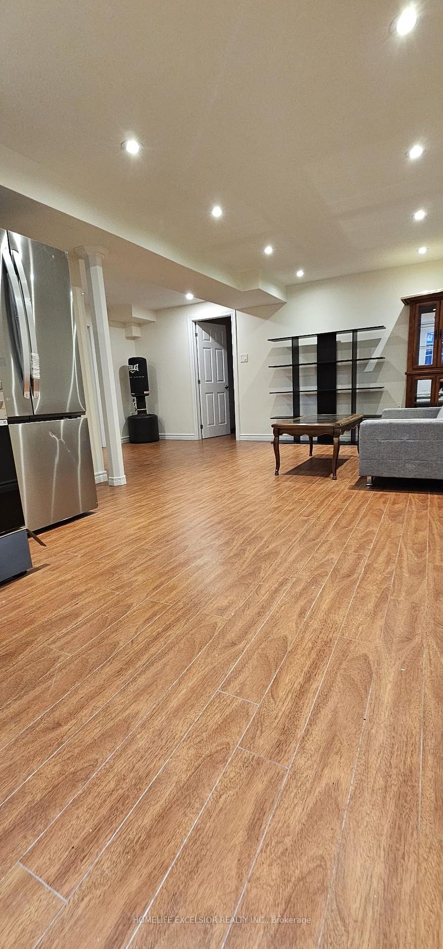 Photo 7 of 683 Chiron (Basement) Crescent, Pickering, Amberlea — HOMEH