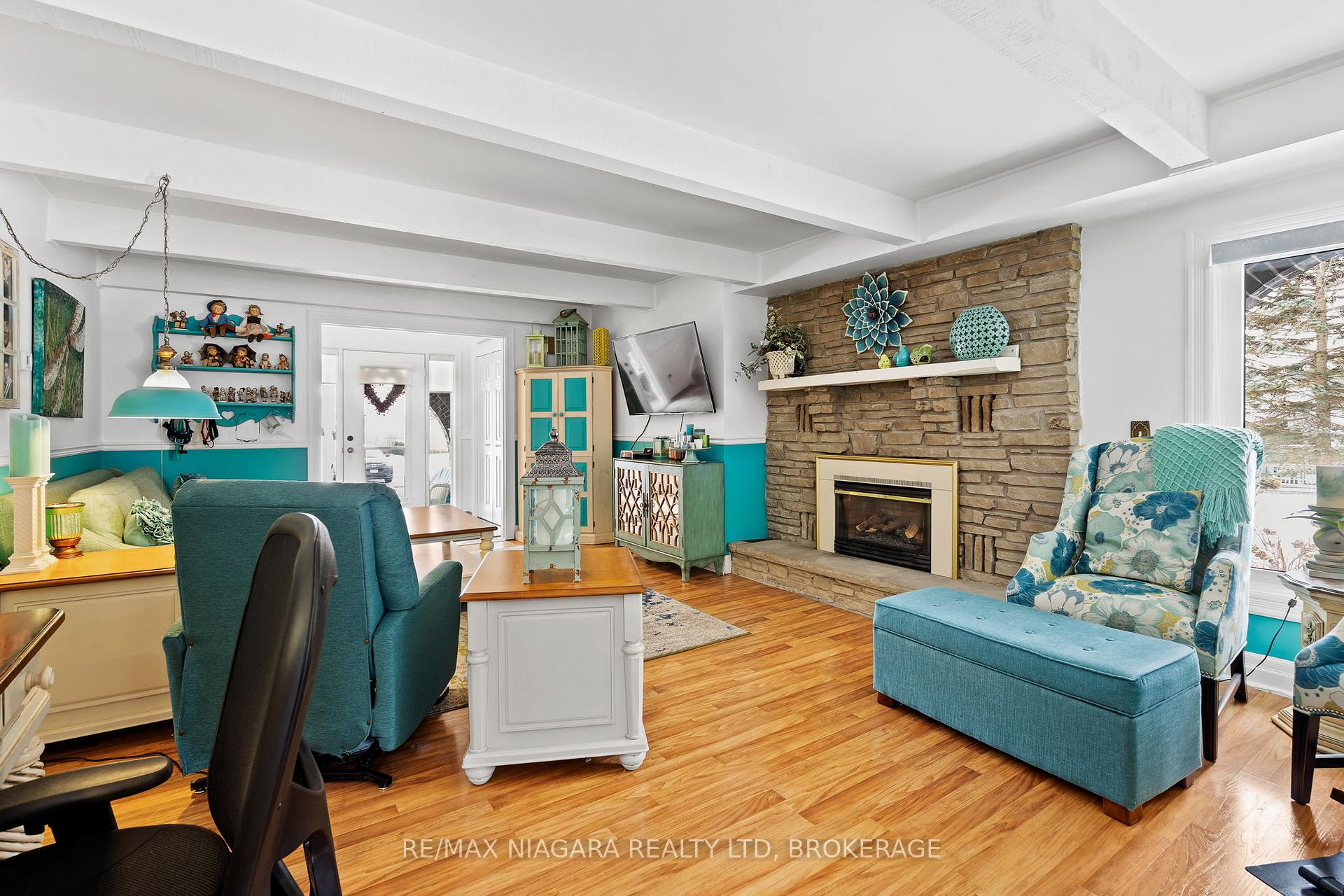 Photo 10 of 144 Tennessee Avenue, Port Colborne, Sugarloaf — HOMEH