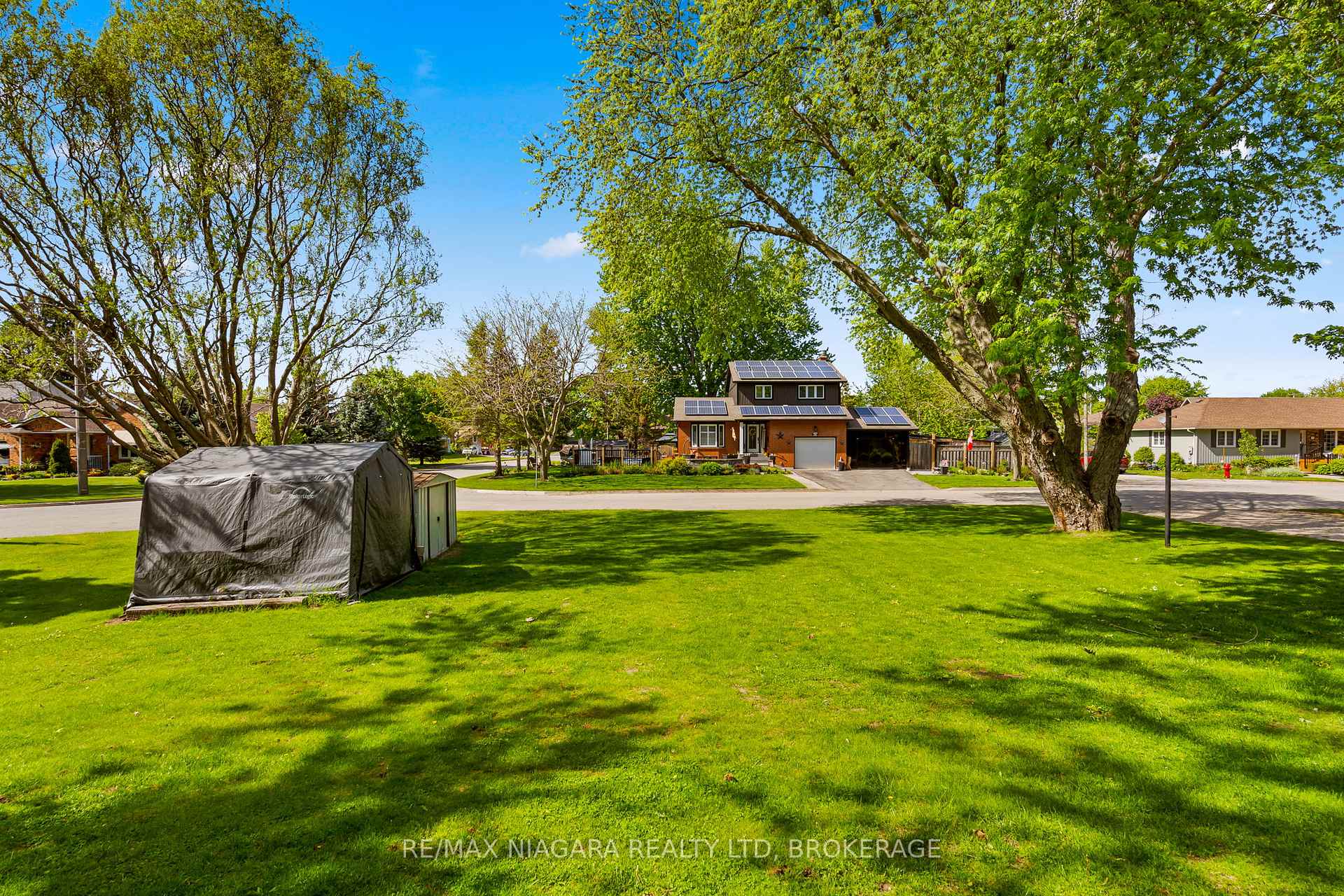Photo 36 of 144 Tennessee Avenue, Port Colborne, Sugarloaf — HOMEH