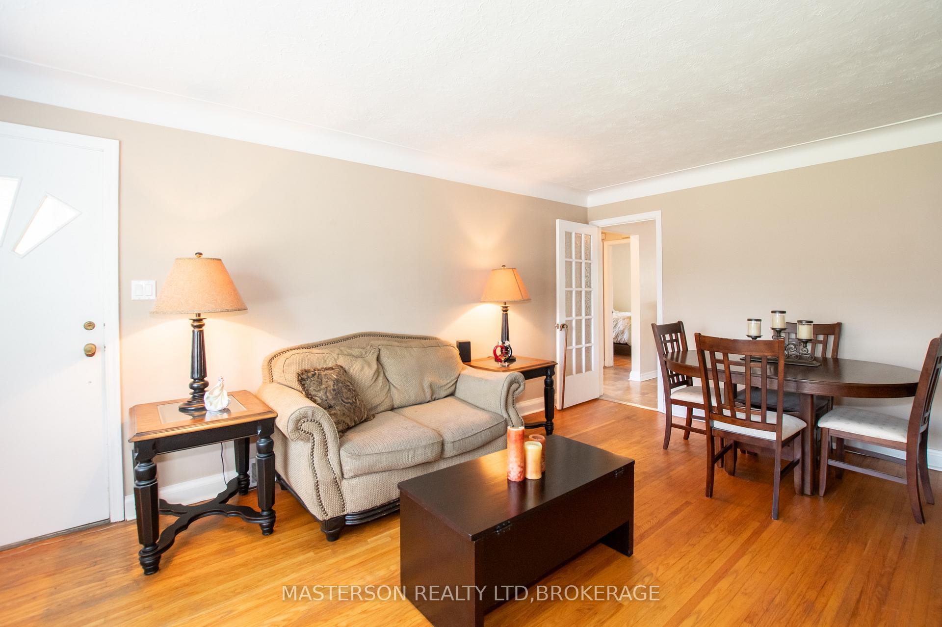 Photo 12 of 6313 Corwin Crescent, Niagara Falls, Dorchester — HOMEH
