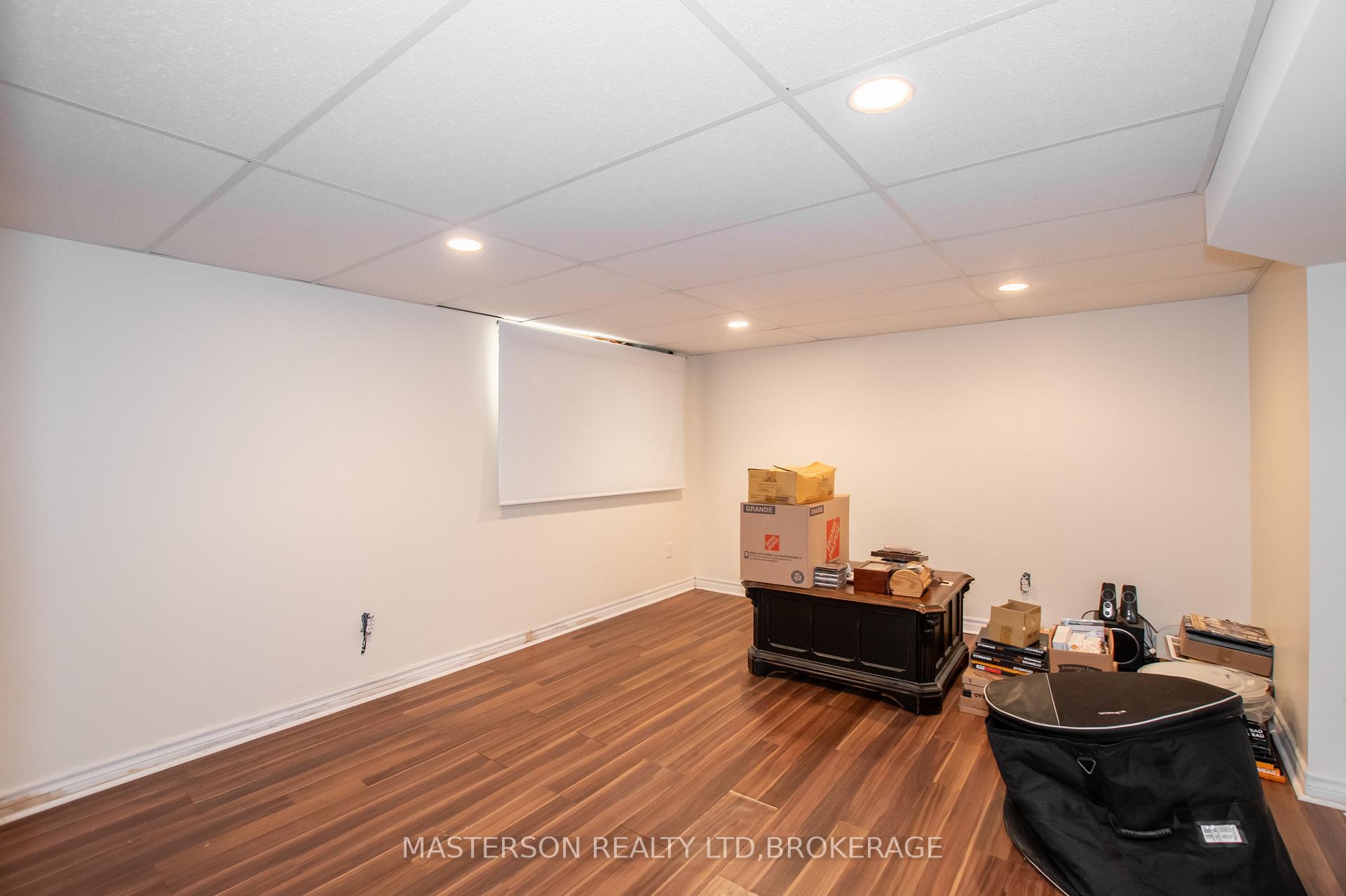 Photo 20 of 6313 Corwin Crescent, Niagara Falls, Dorchester — HOMEH