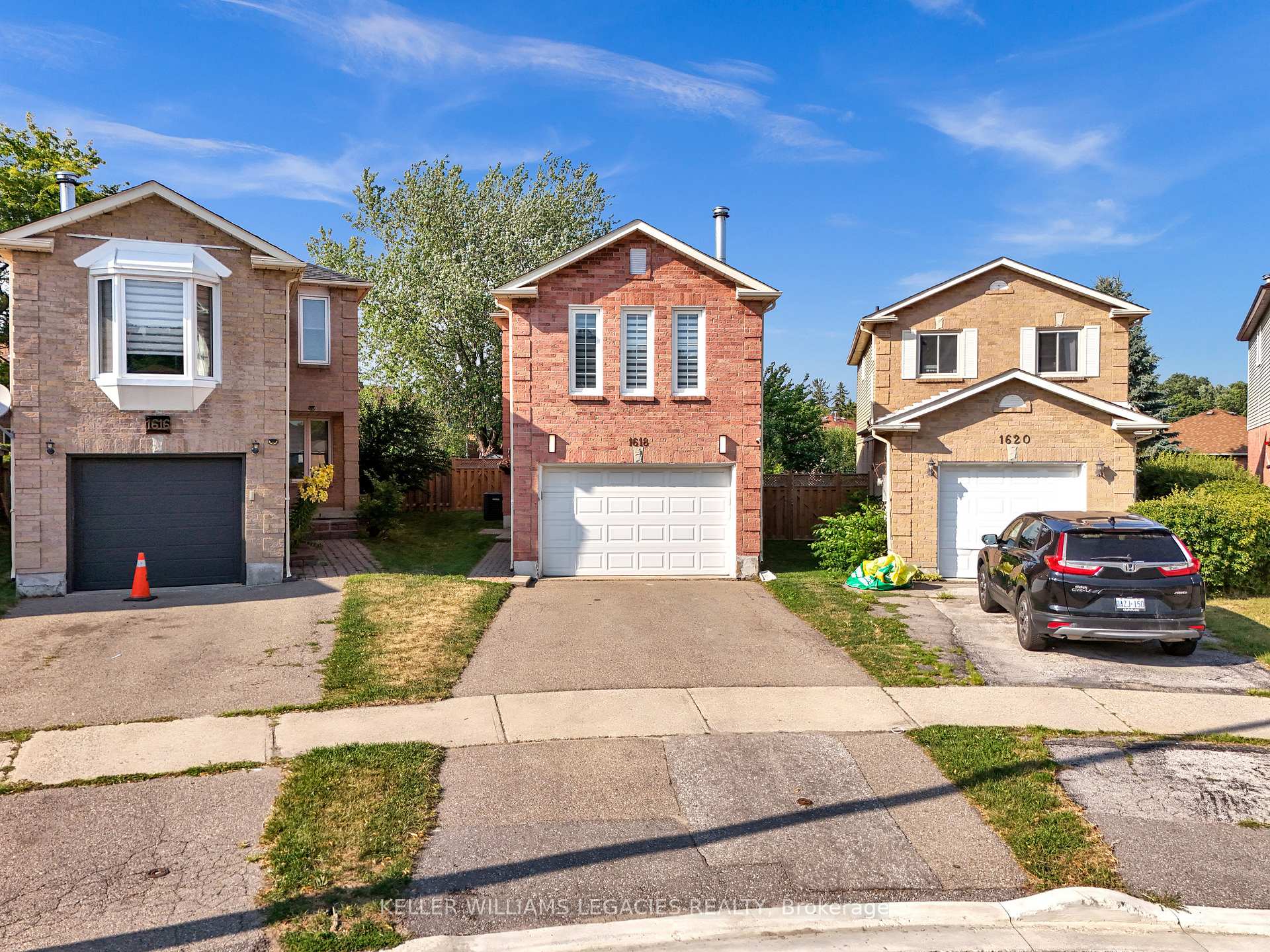 Photo 2 of 1618 Tawnberry Street, Pickering, Brock Ridge — HOMEH