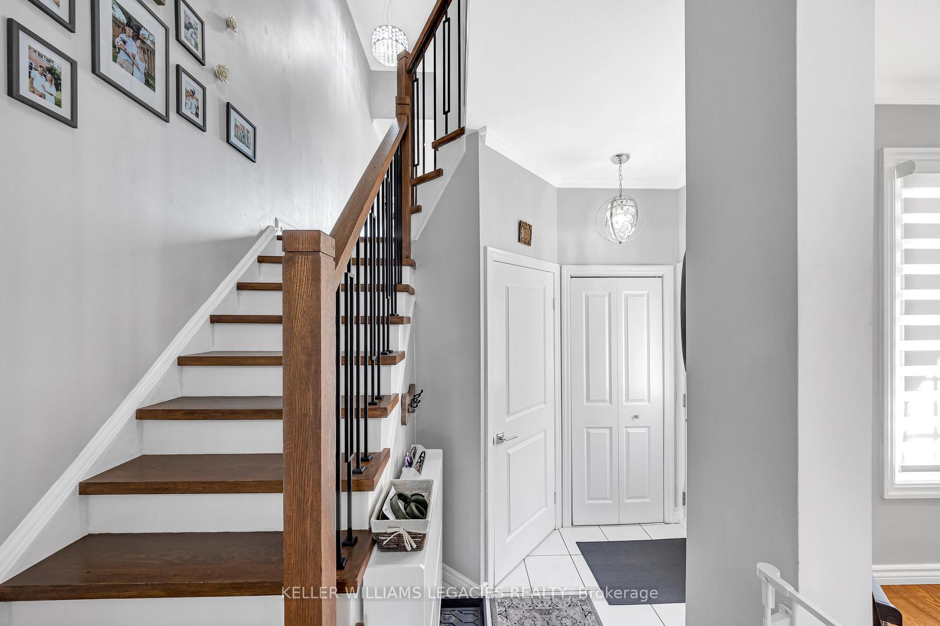 Photo 7 of 1618 Tawnberry Street, Pickering, Brock Ridge — HOMEH