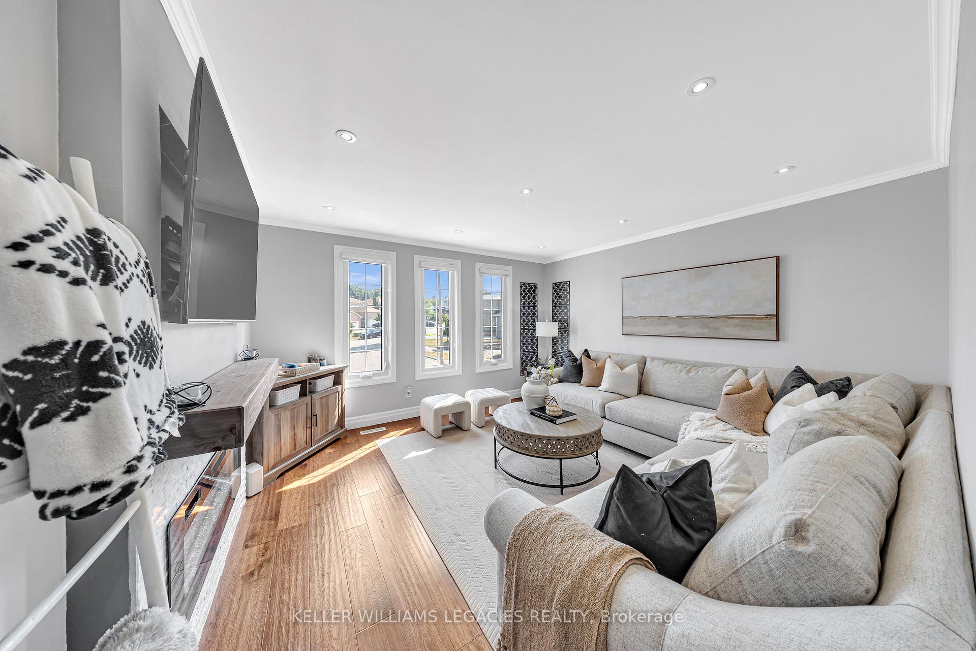Photo 26 of 1618 Tawnberry Street, Pickering, Brock Ridge — HOMEH