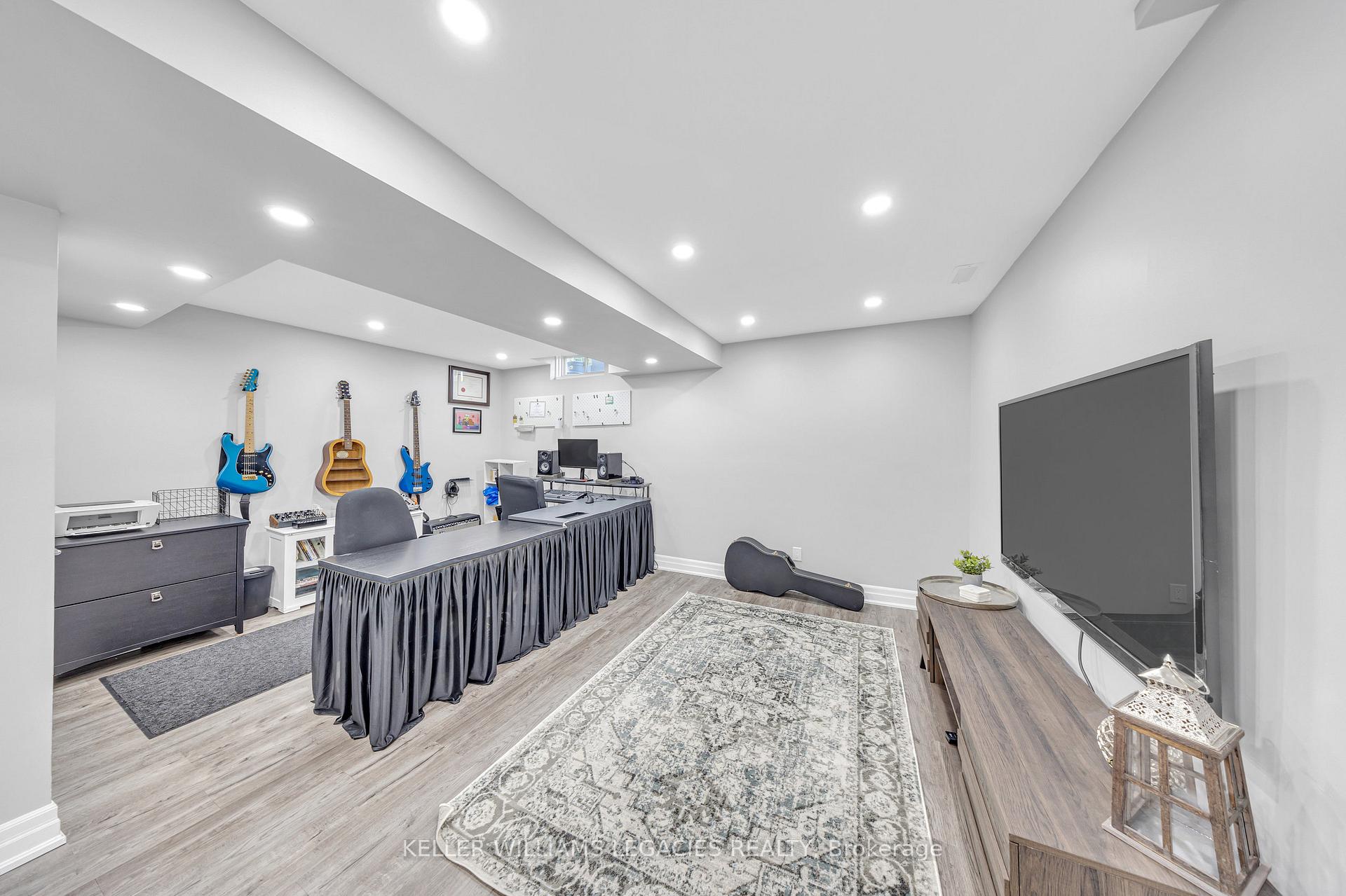 Photo 43 of 1618 Tawnberry Street, Pickering, Brock Ridge — HOMEH