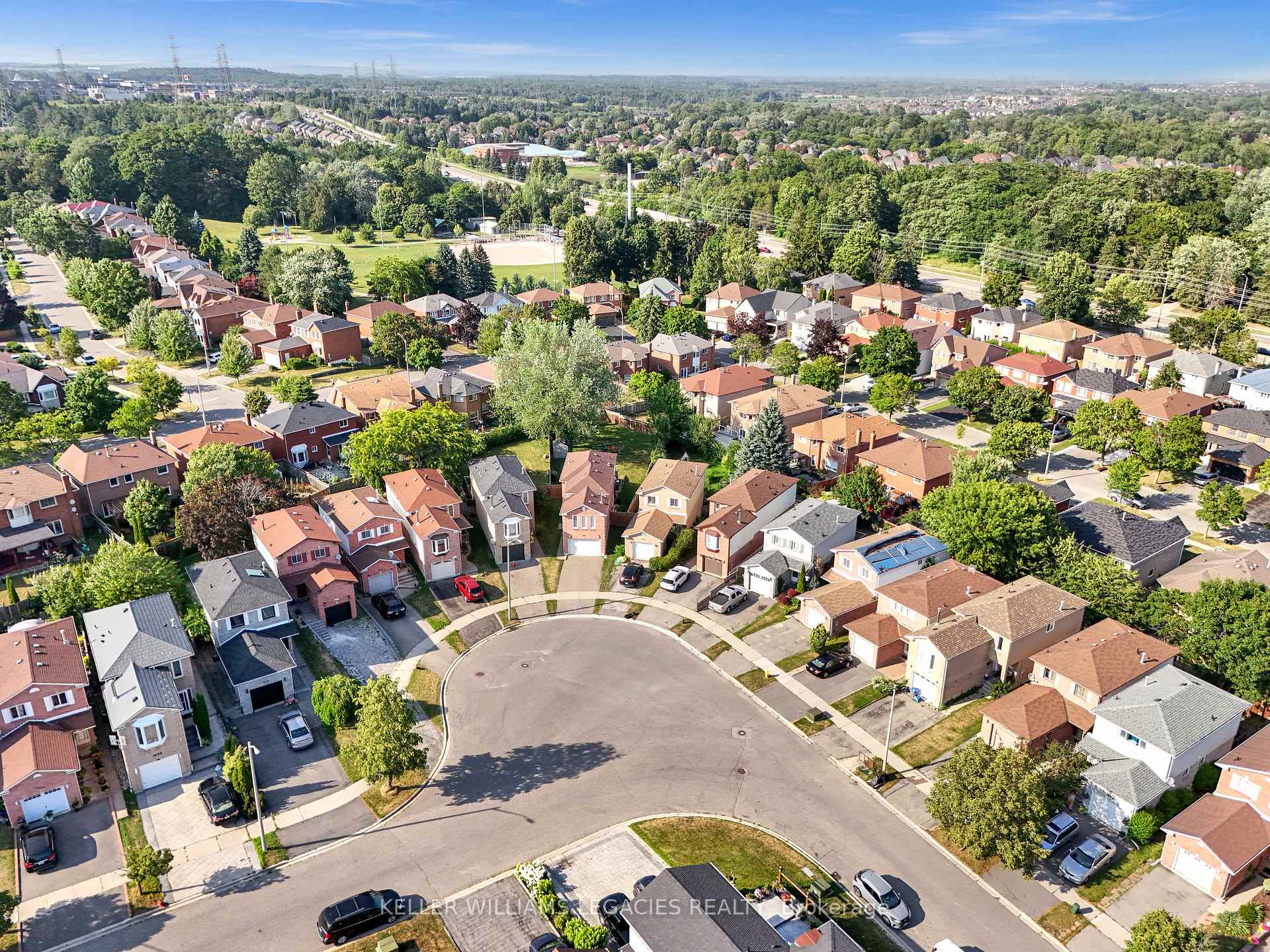 Photo 47 of 1618 Tawnberry Street, Pickering, Brock Ridge — HOMEH