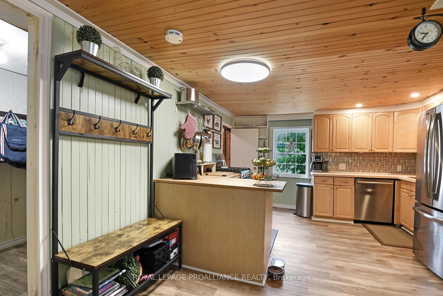 Photo 10 of 501 Dibble Street W, Prescott — HOMEH